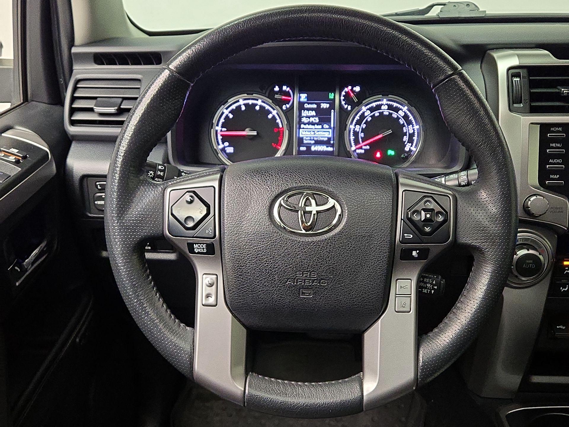 Thumbnail: 2020 Toyota 4Runner - 10