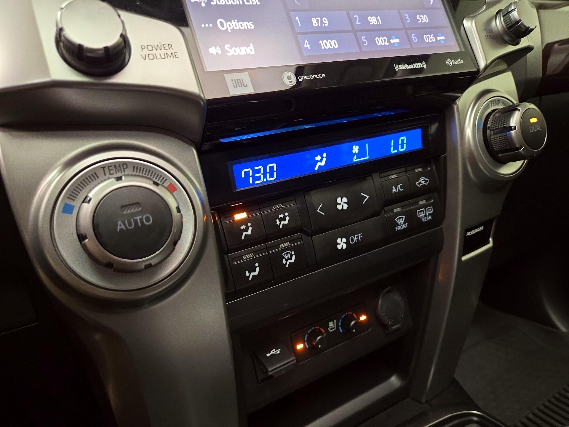 Thumbnail: 2020 Toyota 4Runner - 17