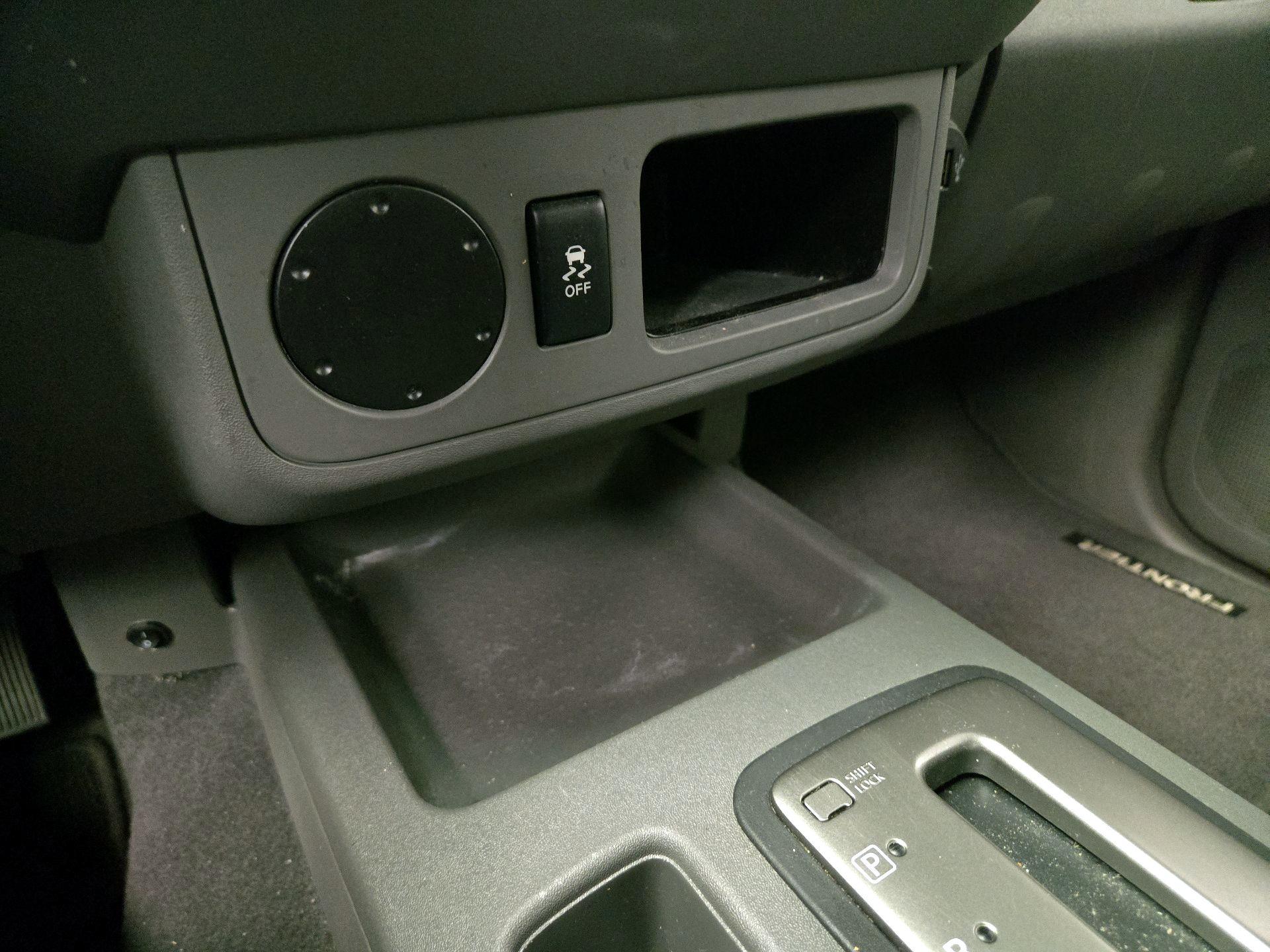 Thumbnail: 2019 Nissan Frontier - 18