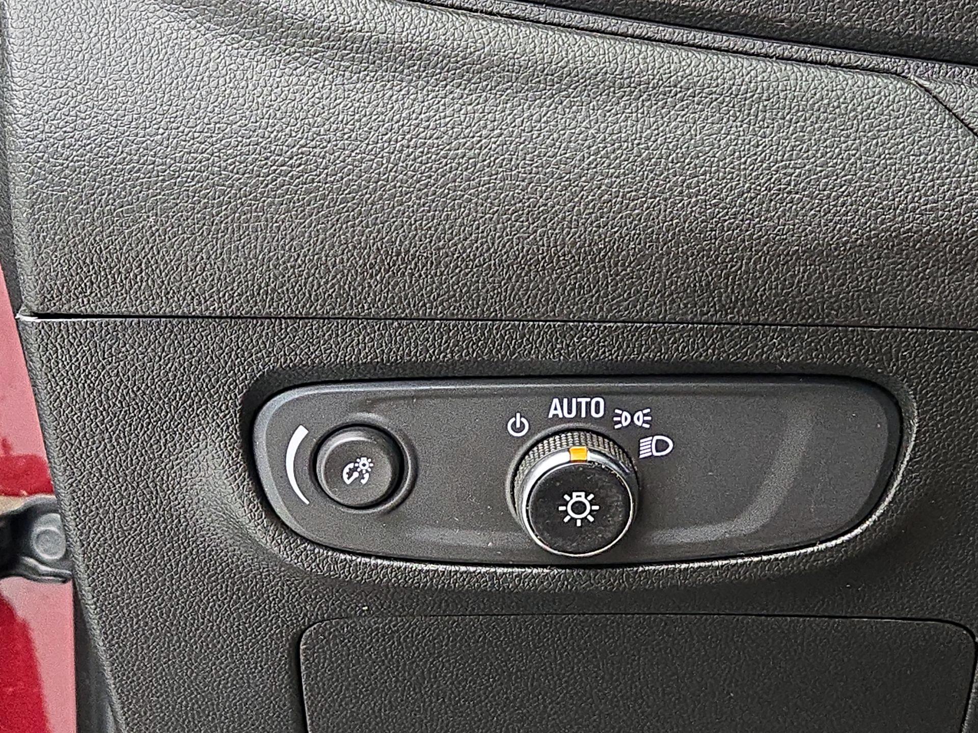 Thumbnail: 2024 Buick Encore GX - 13
