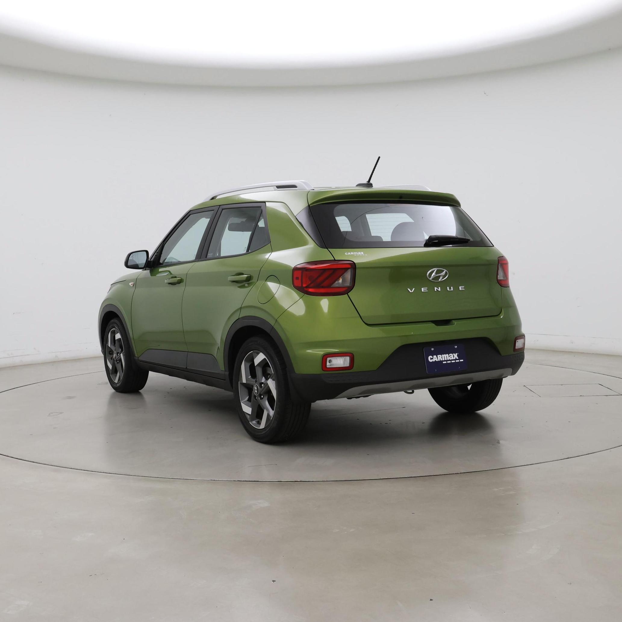 Thumbnail: 2023 Hyundai Venue - 2