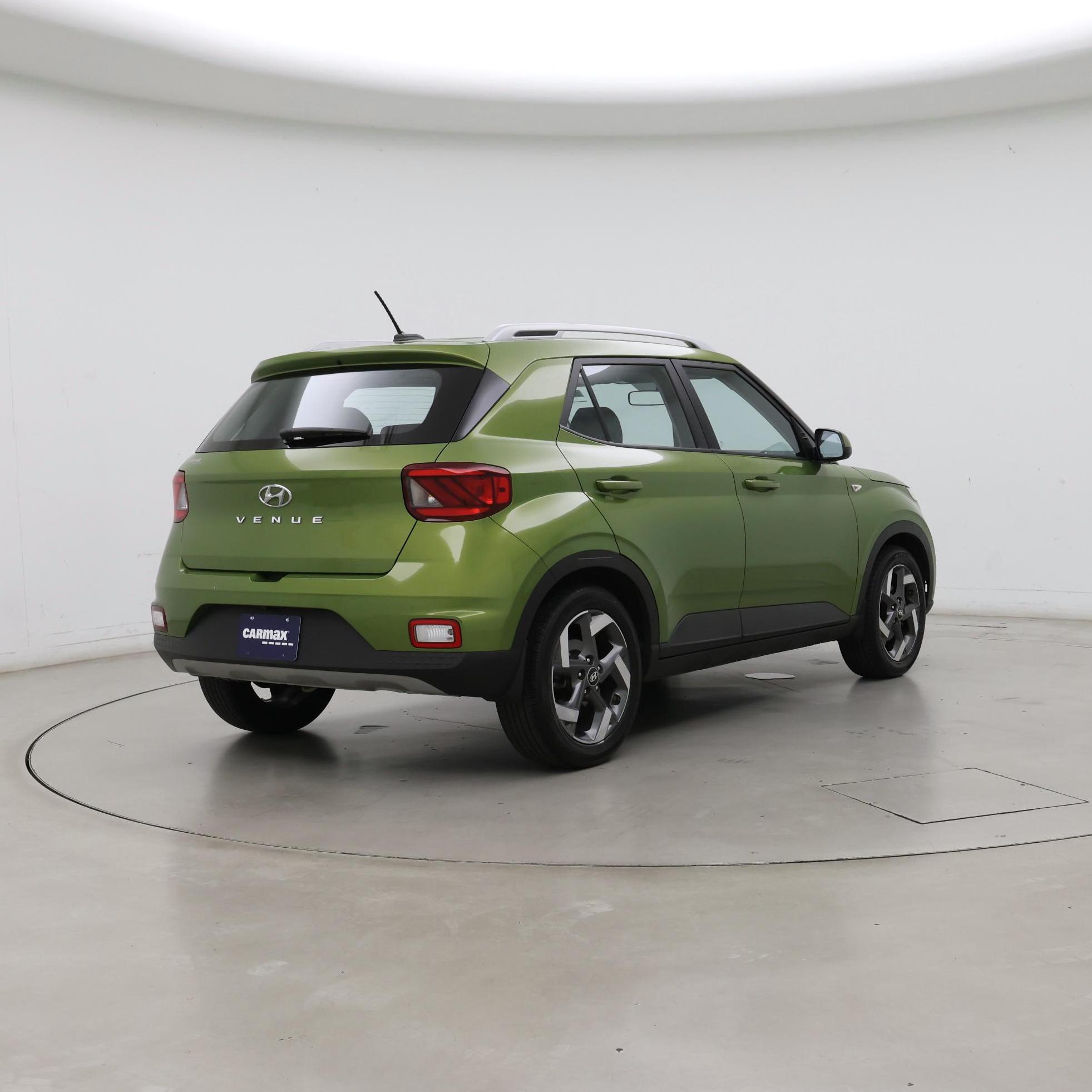 Thumbnail: 2023 Hyundai Venue - 8