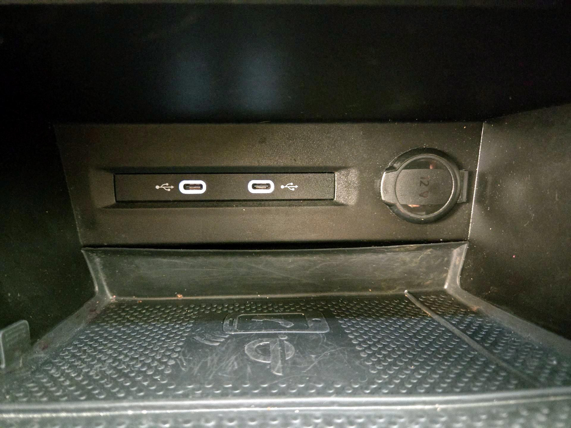 Thumbnail: 2023 Volkswagen Taos - 18