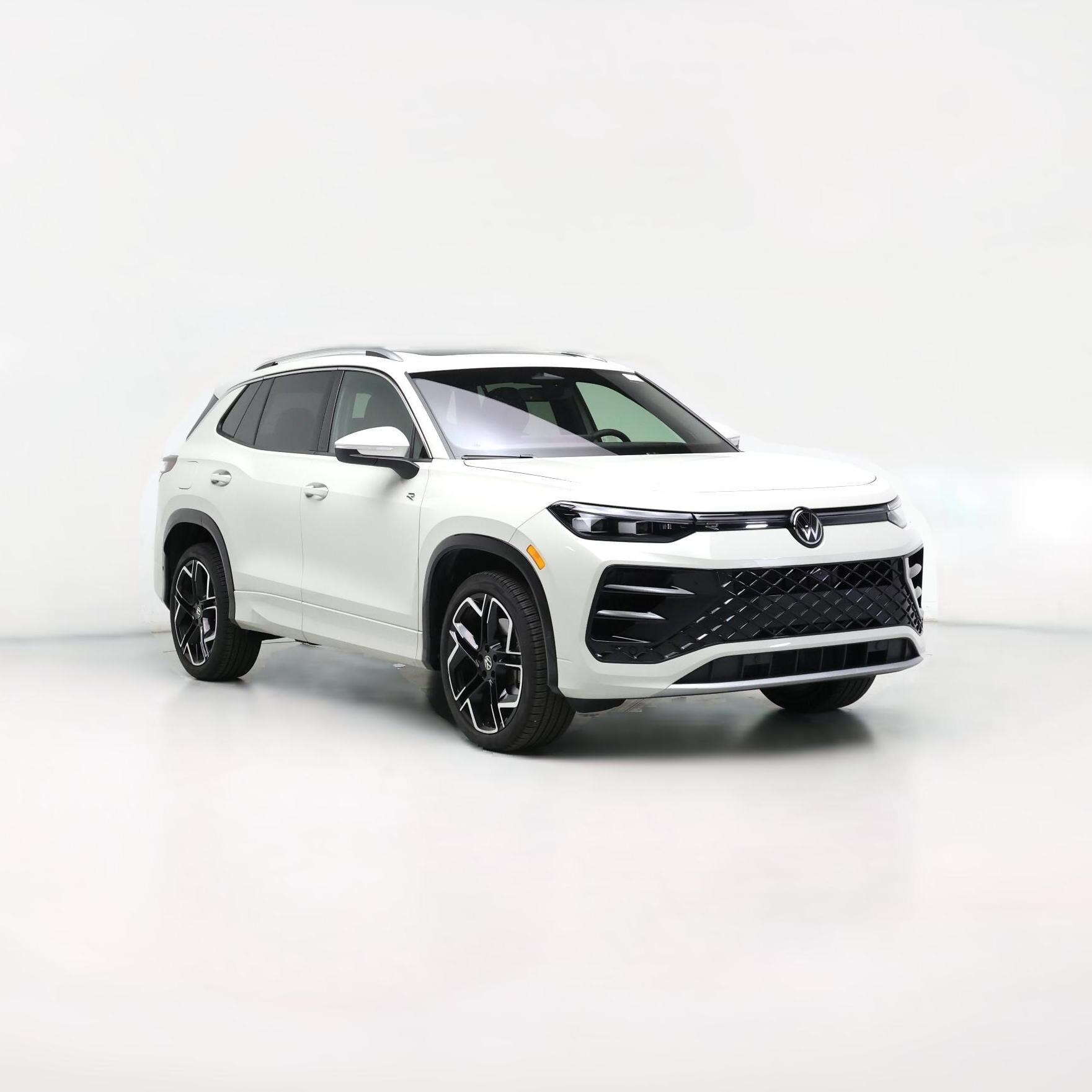 Thumbnail: 2026 Volkswagen Tiguan - 1