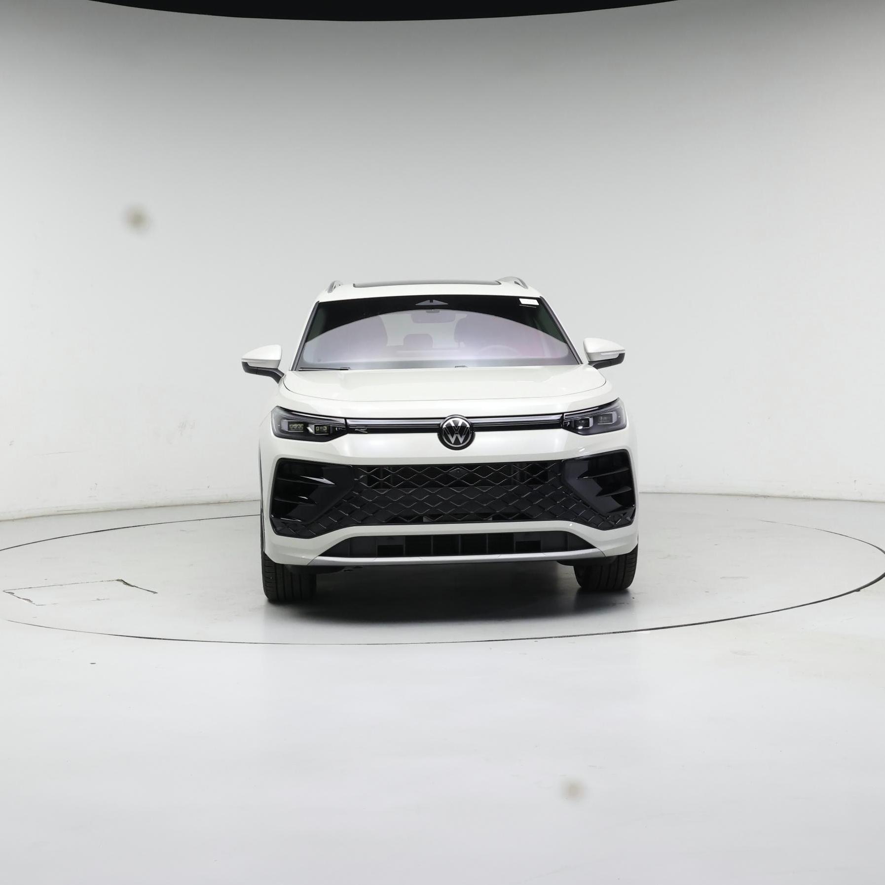 Thumbnail: 2026 Volkswagen Tiguan - 5