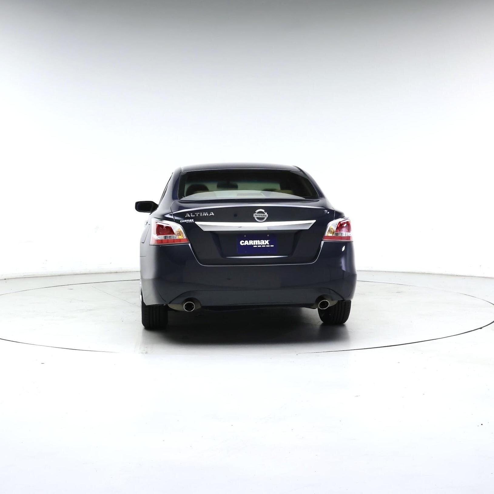 Thumbnail: 2015 Nissan Altima - 3