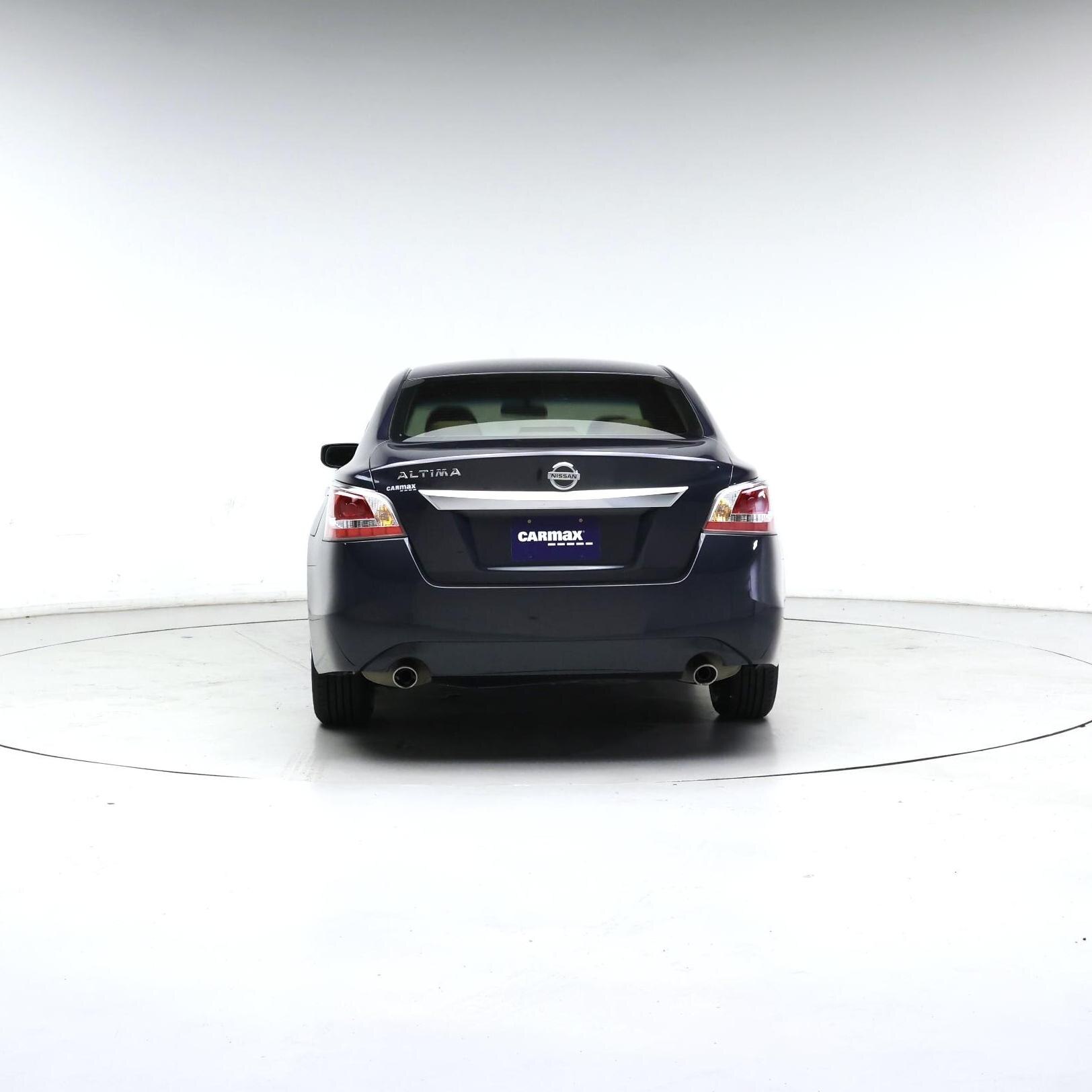 Thumbnail: 2015 Nissan Altima - 6