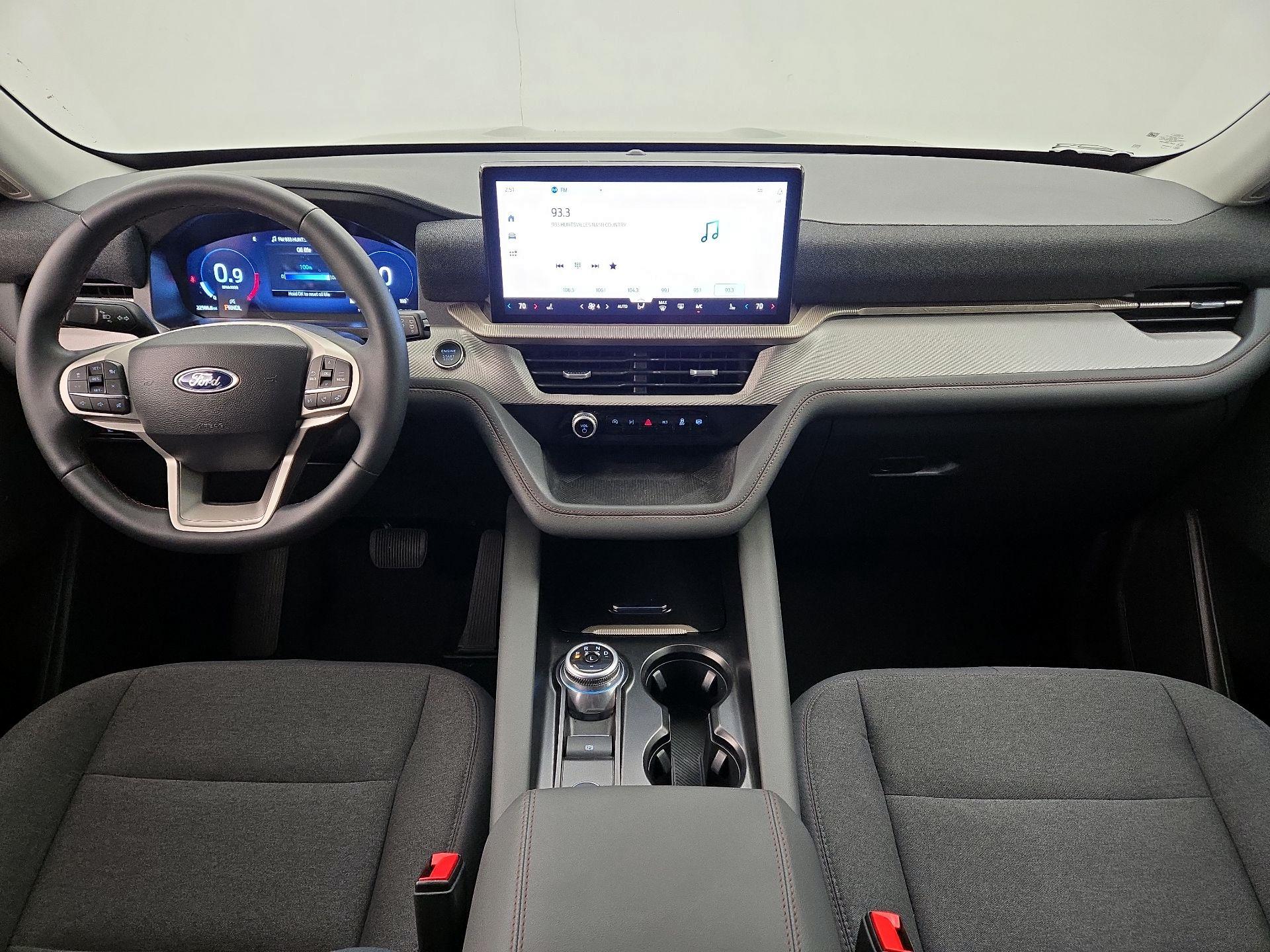 Thumbnail: 2025 Ford Explorer - 9