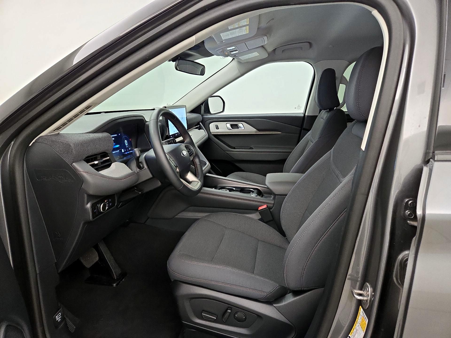 Thumbnail: 2025 Ford Explorer - 11