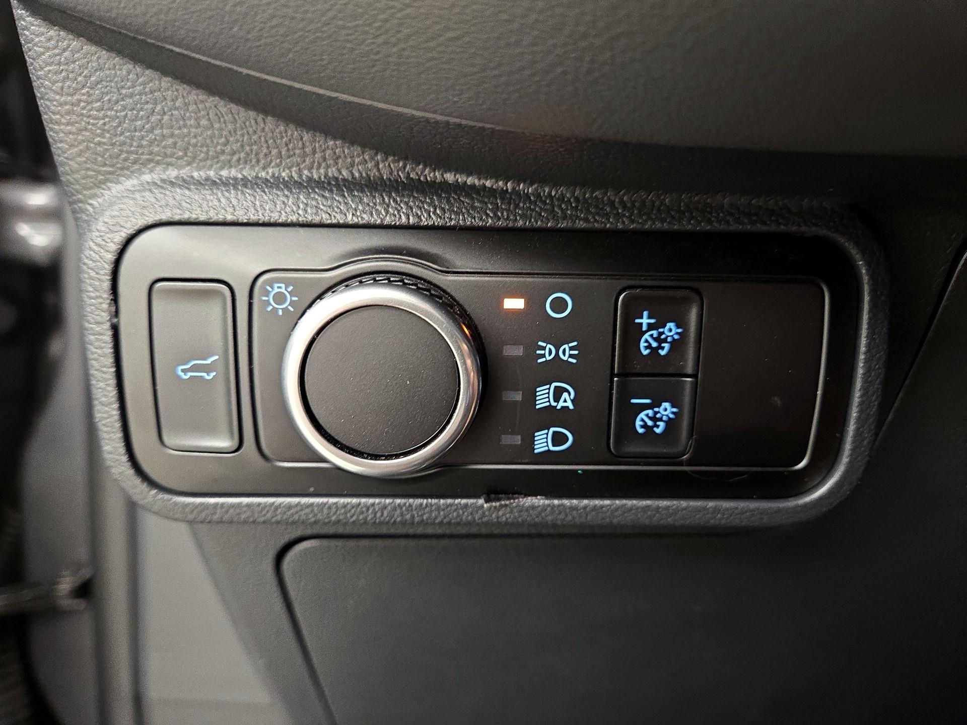 Thumbnail: 2025 Ford Explorer - 13