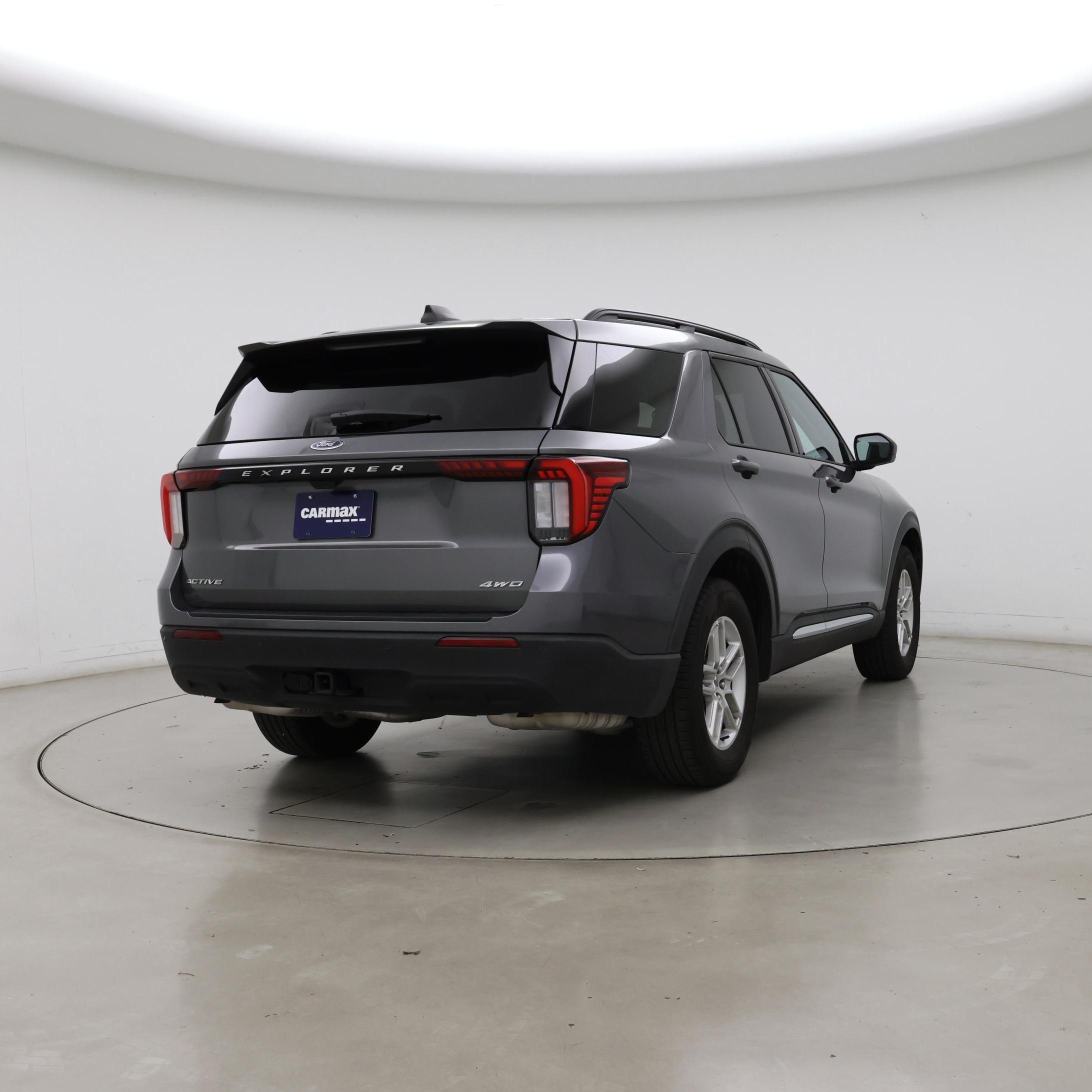 Thumbnail: 2025 Ford Explorer - 8