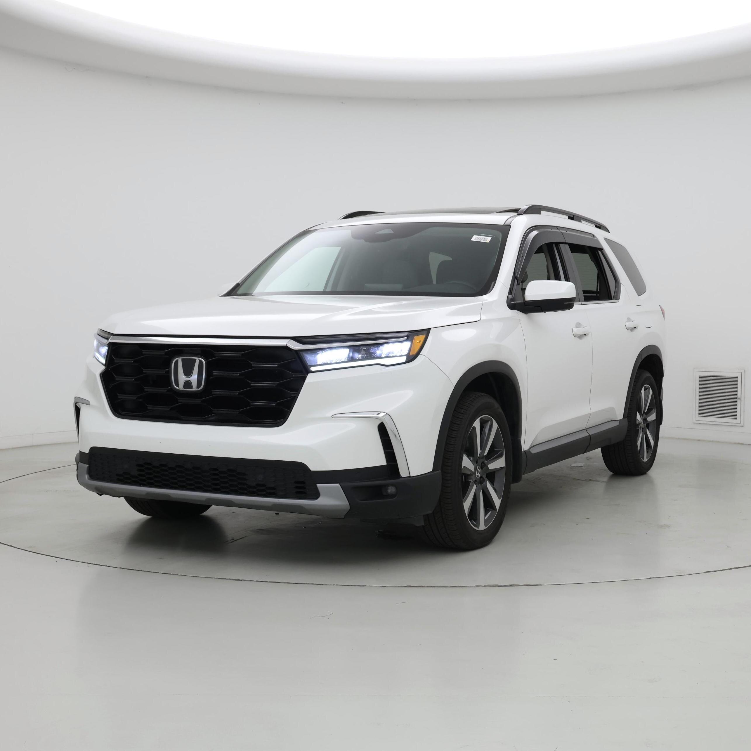 Thumbnail: 2023 Honda Pilot - 4