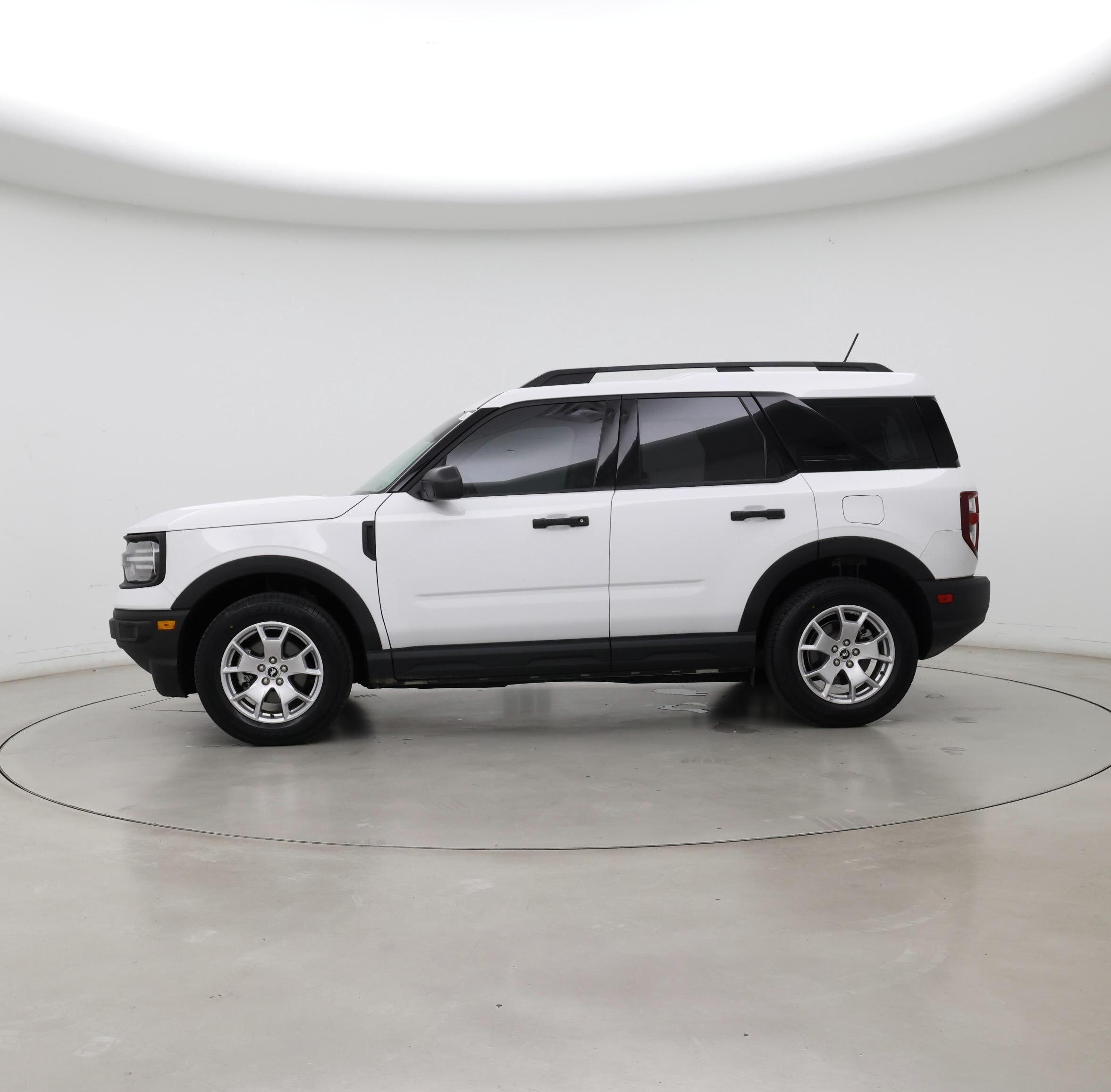 Thumbnail: 2023 Ford Bronco Sport - 3