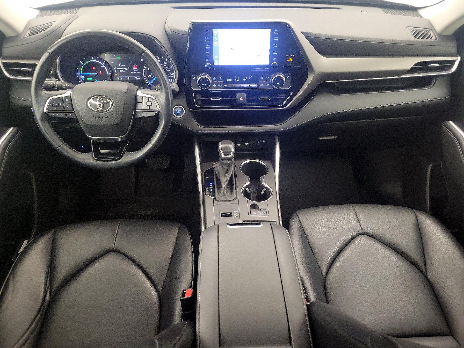 Thumbnail: 2021 Toyota Highlander - 9