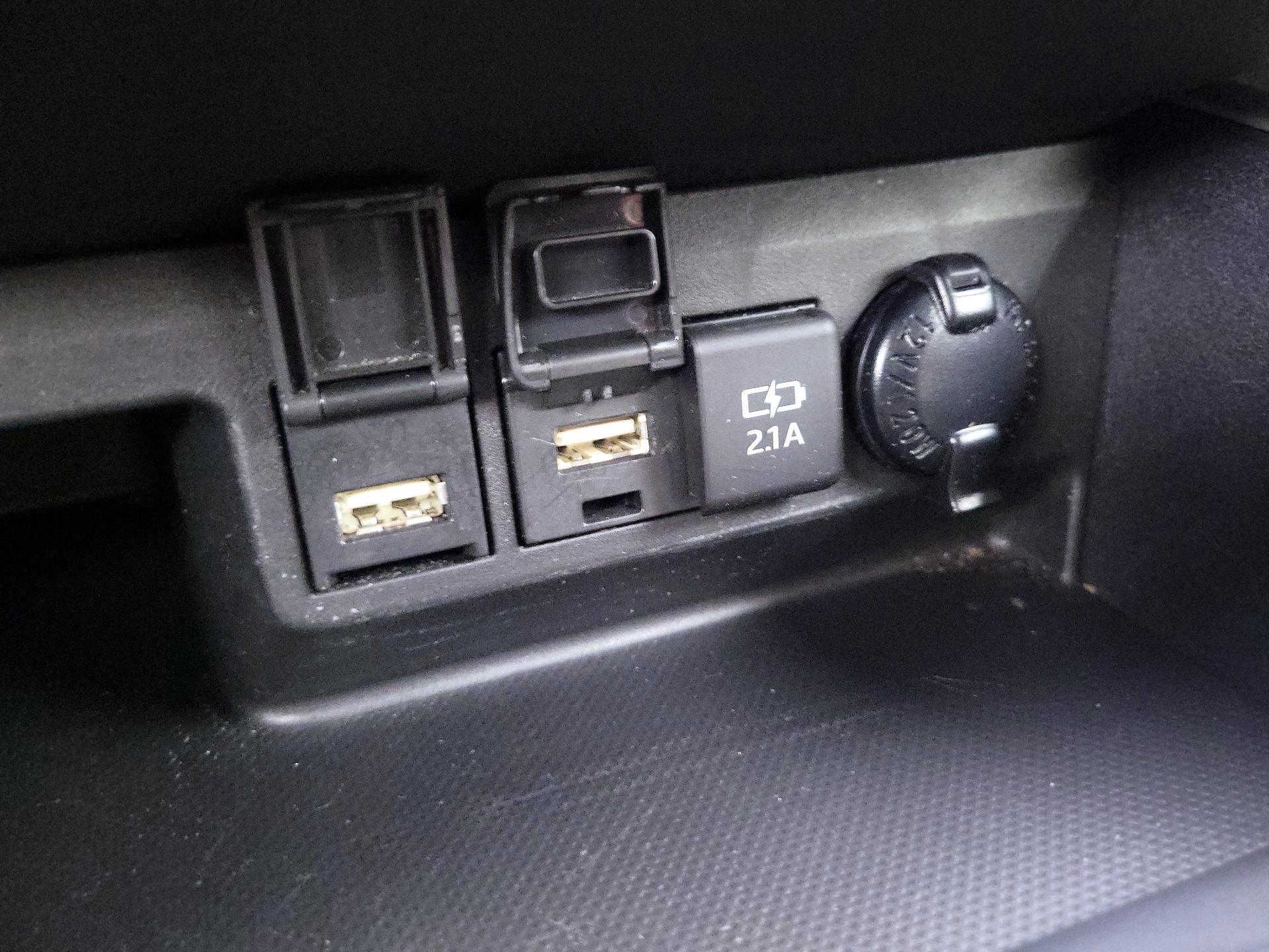 Thumbnail: 2021 Toyota Highlander - 19