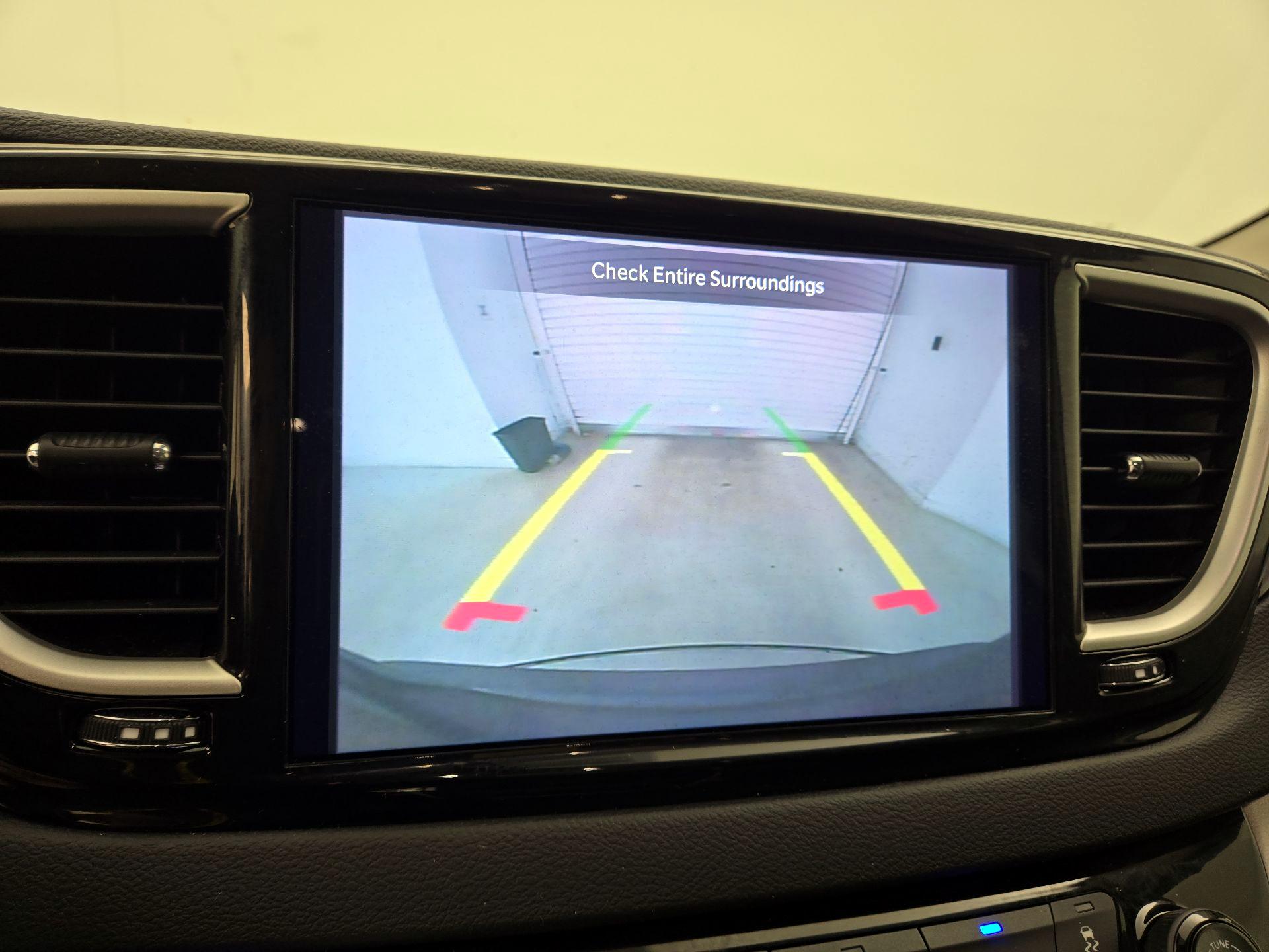 Thumbnail: 2023 Chrysler Pacifica - 14