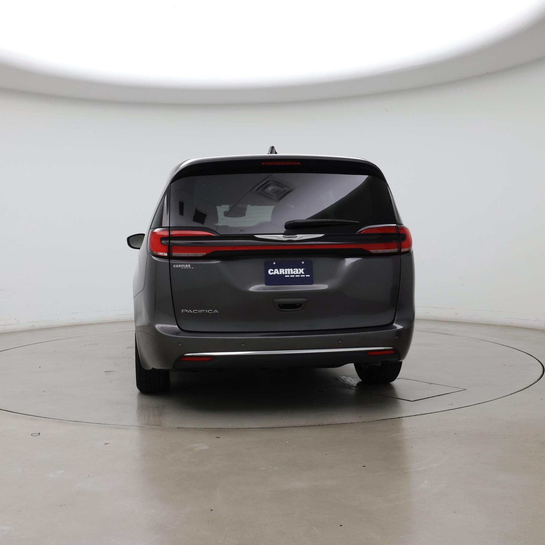 Thumbnail: 2023 Chrysler Pacifica - 6