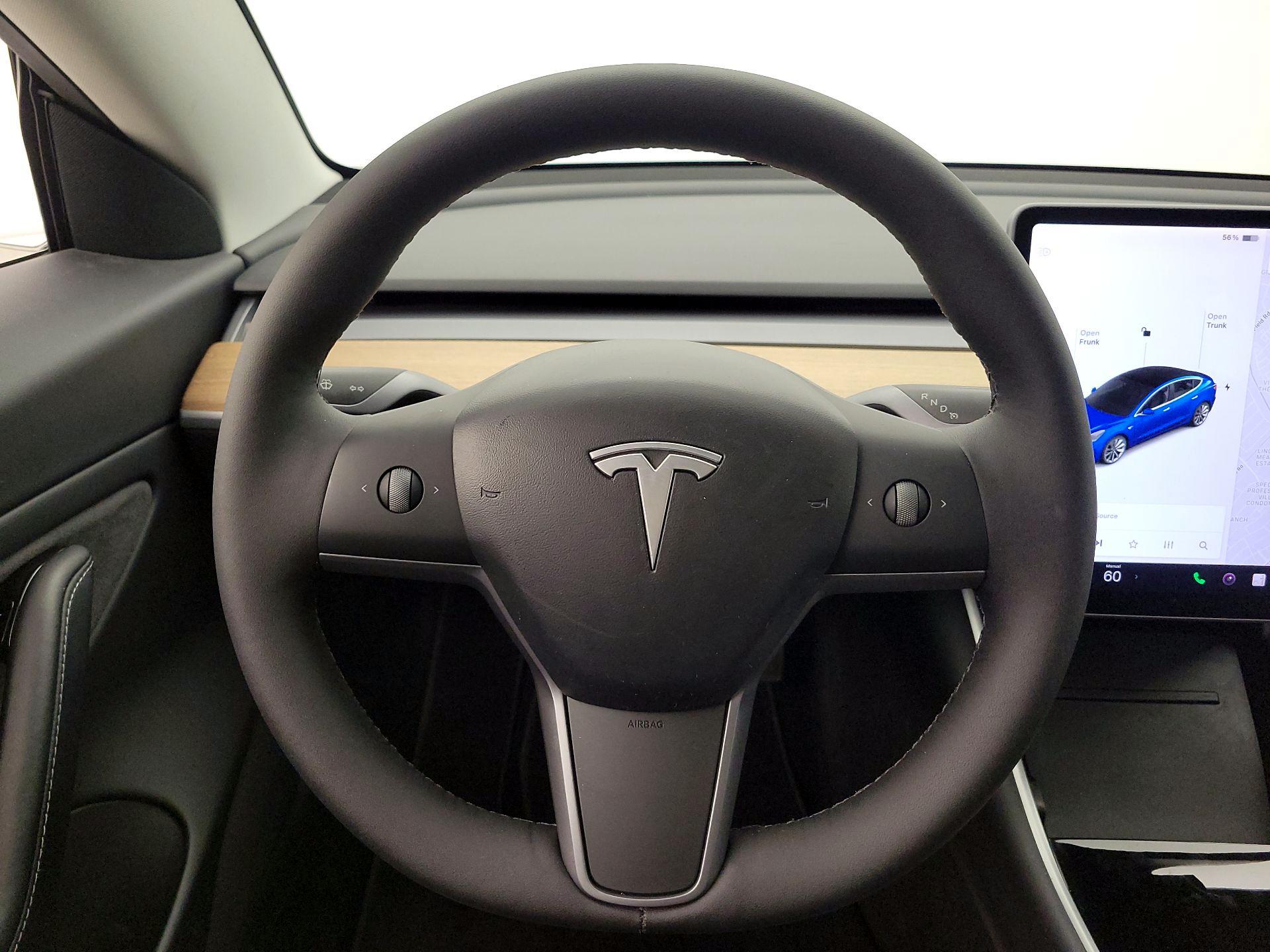 Thumbnail: 2020 Tesla Model 3 - 10