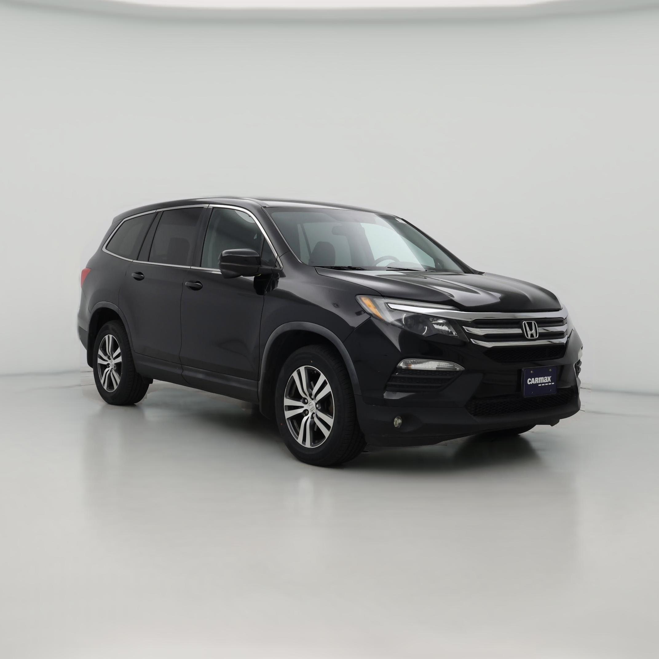 Thumbnail: 2017 Honda Pilot - 1
