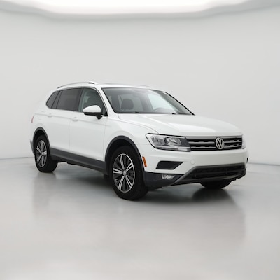 White 2018 Volkswagen Tiguan SEL