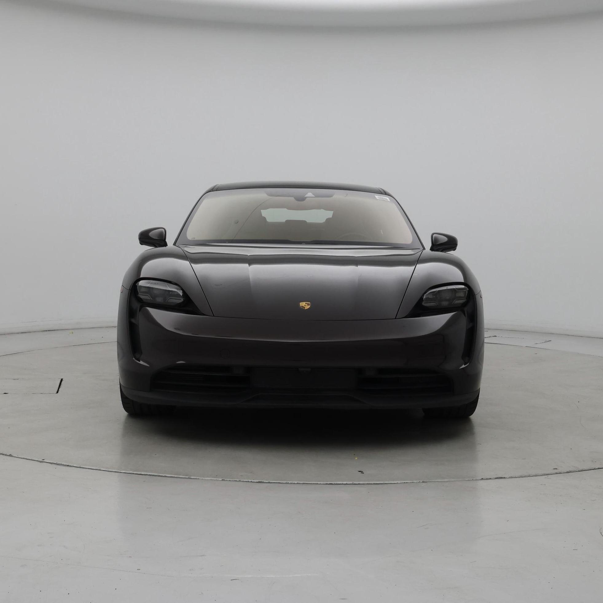 Thumbnail: 2021 Porsche Taycan - 5