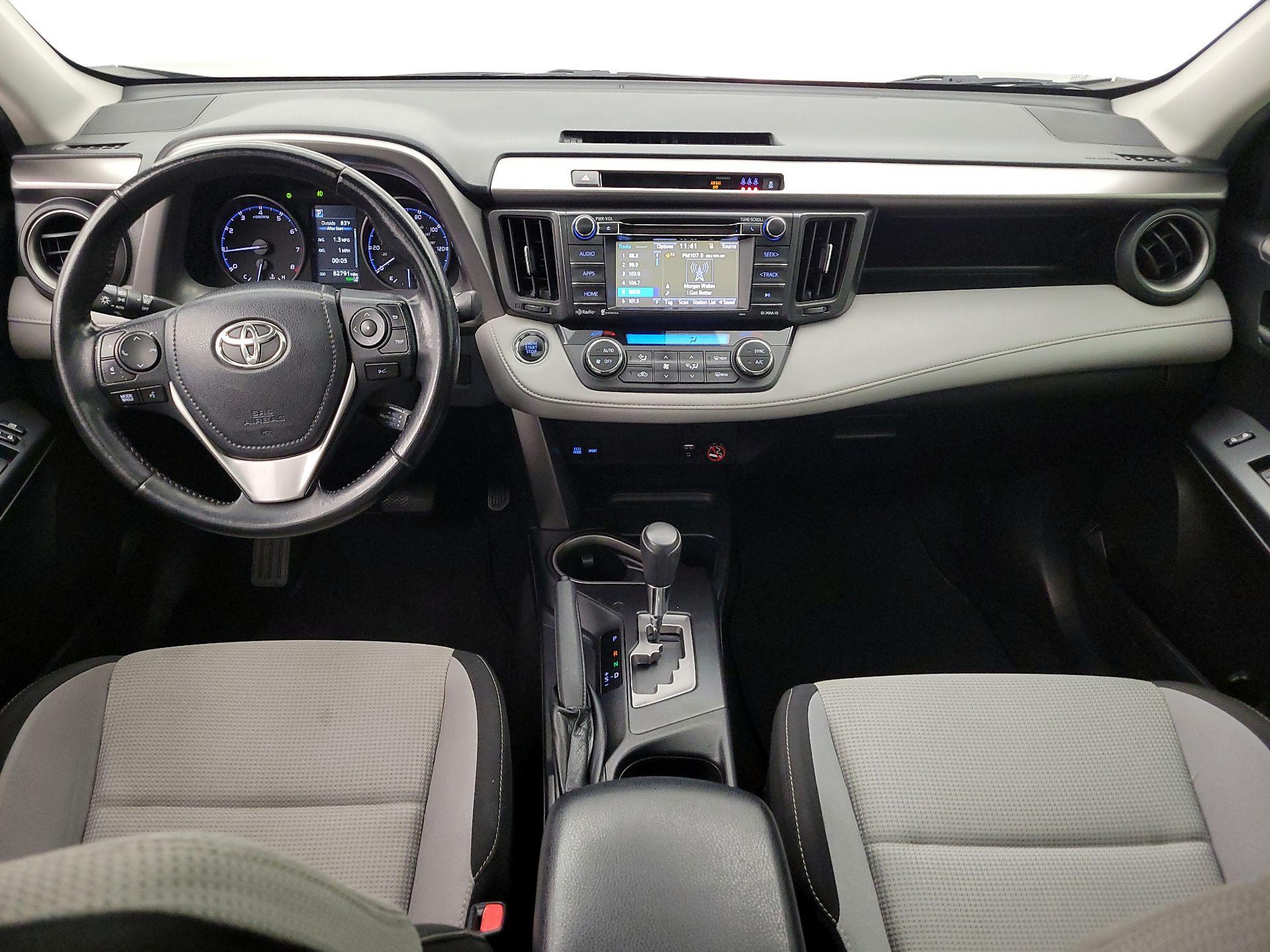 Thumbnail: 2018 Toyota RAV4 - 9