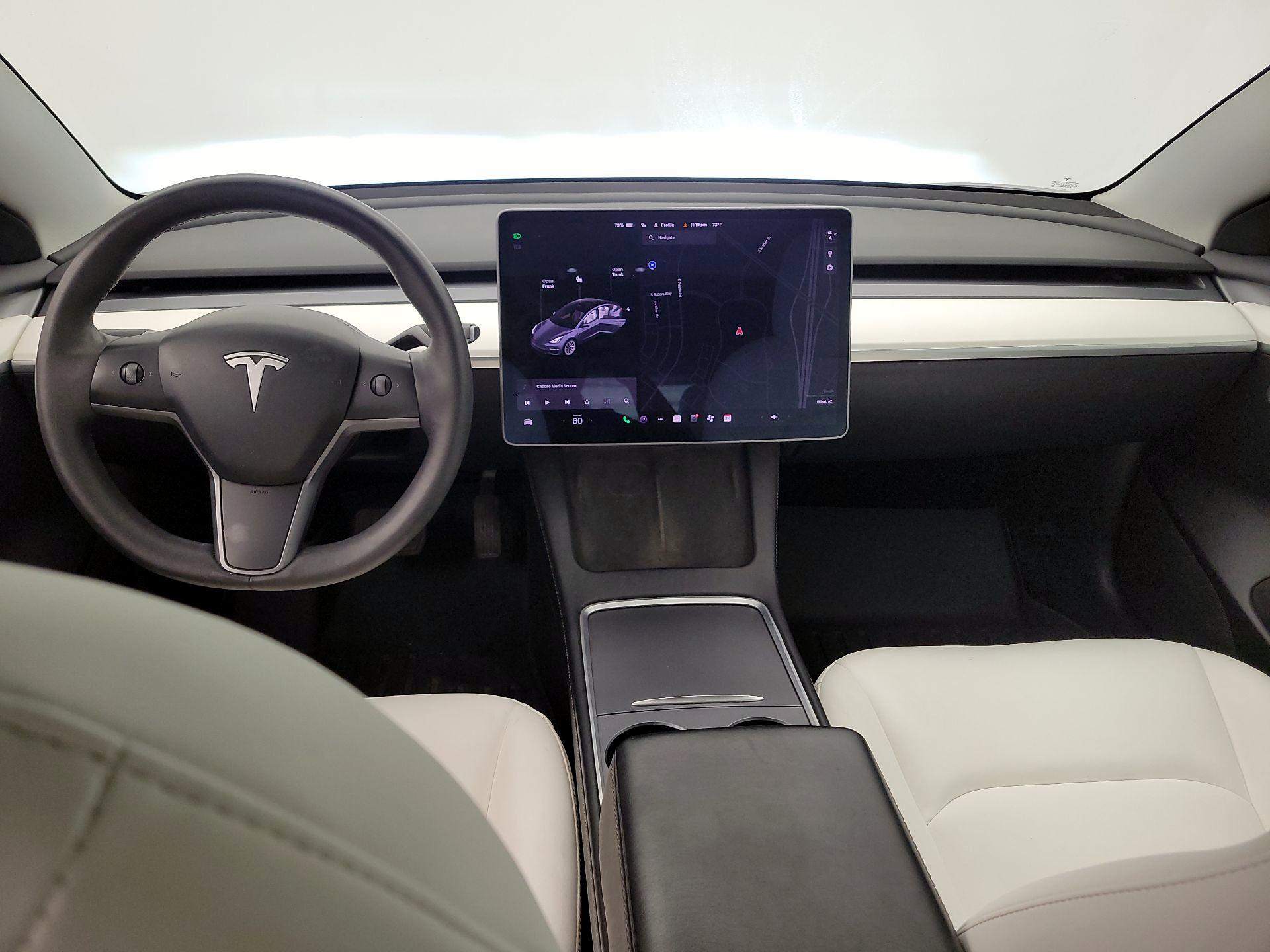 Thumbnail: 2021 Tesla Model 3 - 9