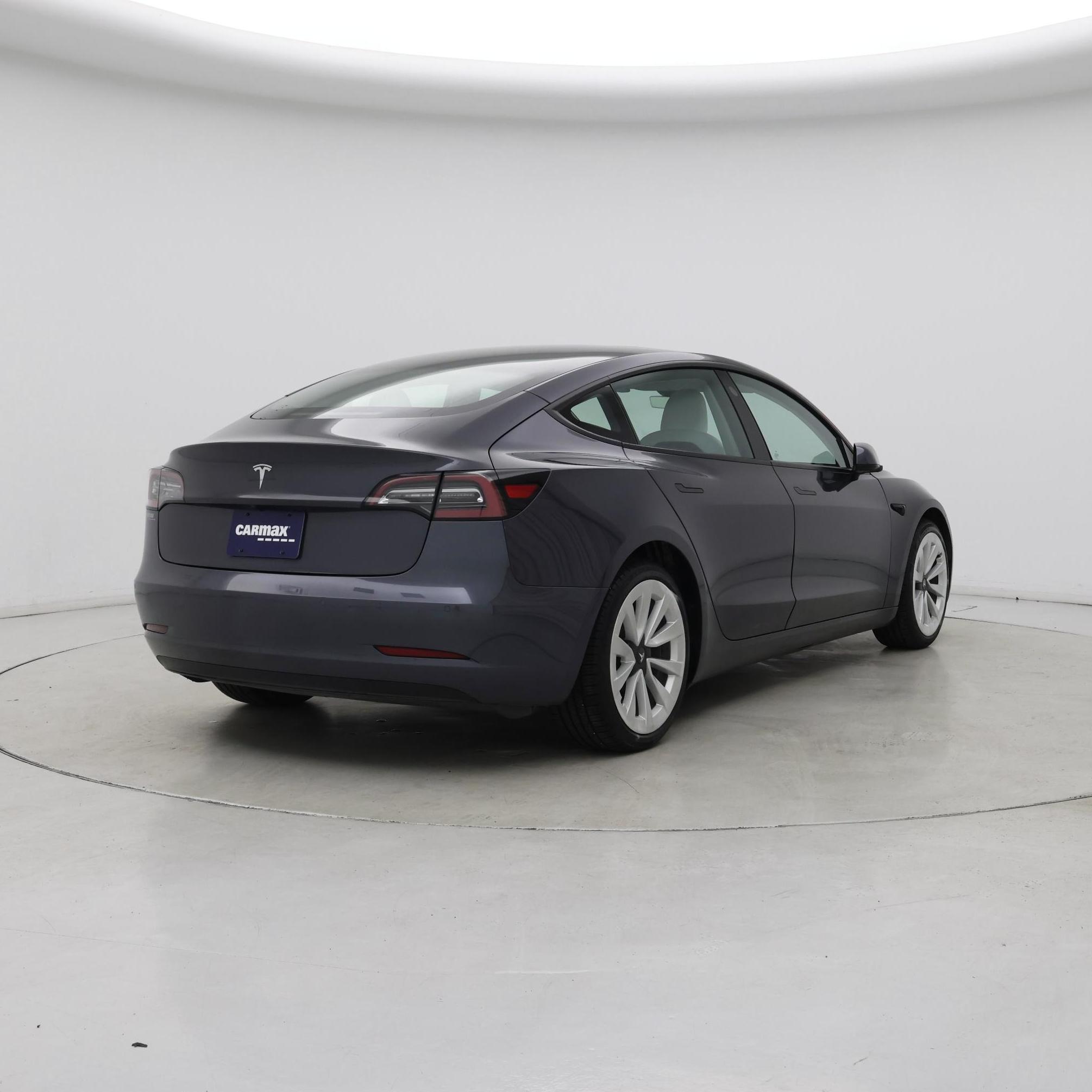 Thumbnail: 2021 Tesla Model 3 - 8