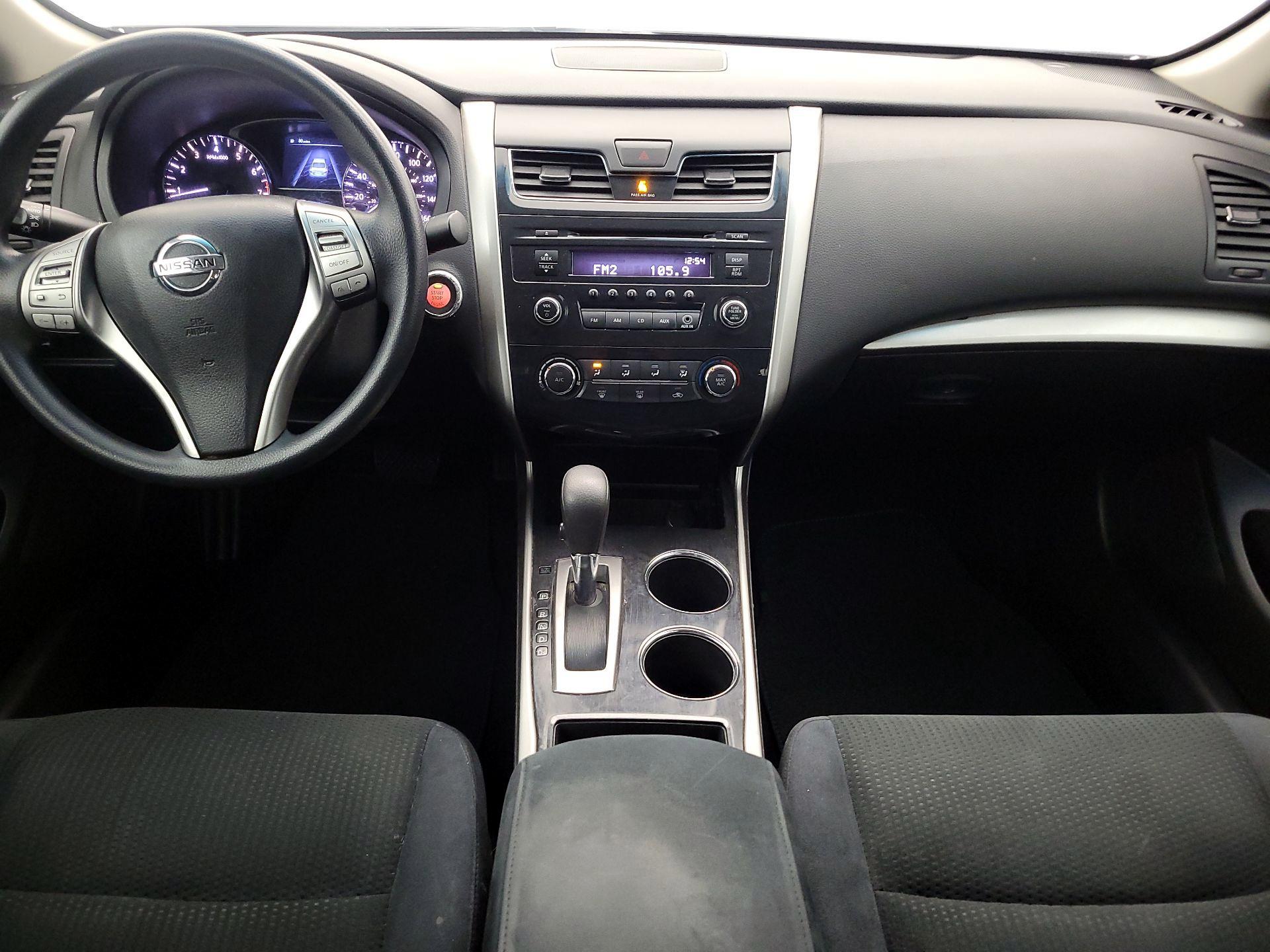 Thumbnail: 2014 Nissan Altima - 9