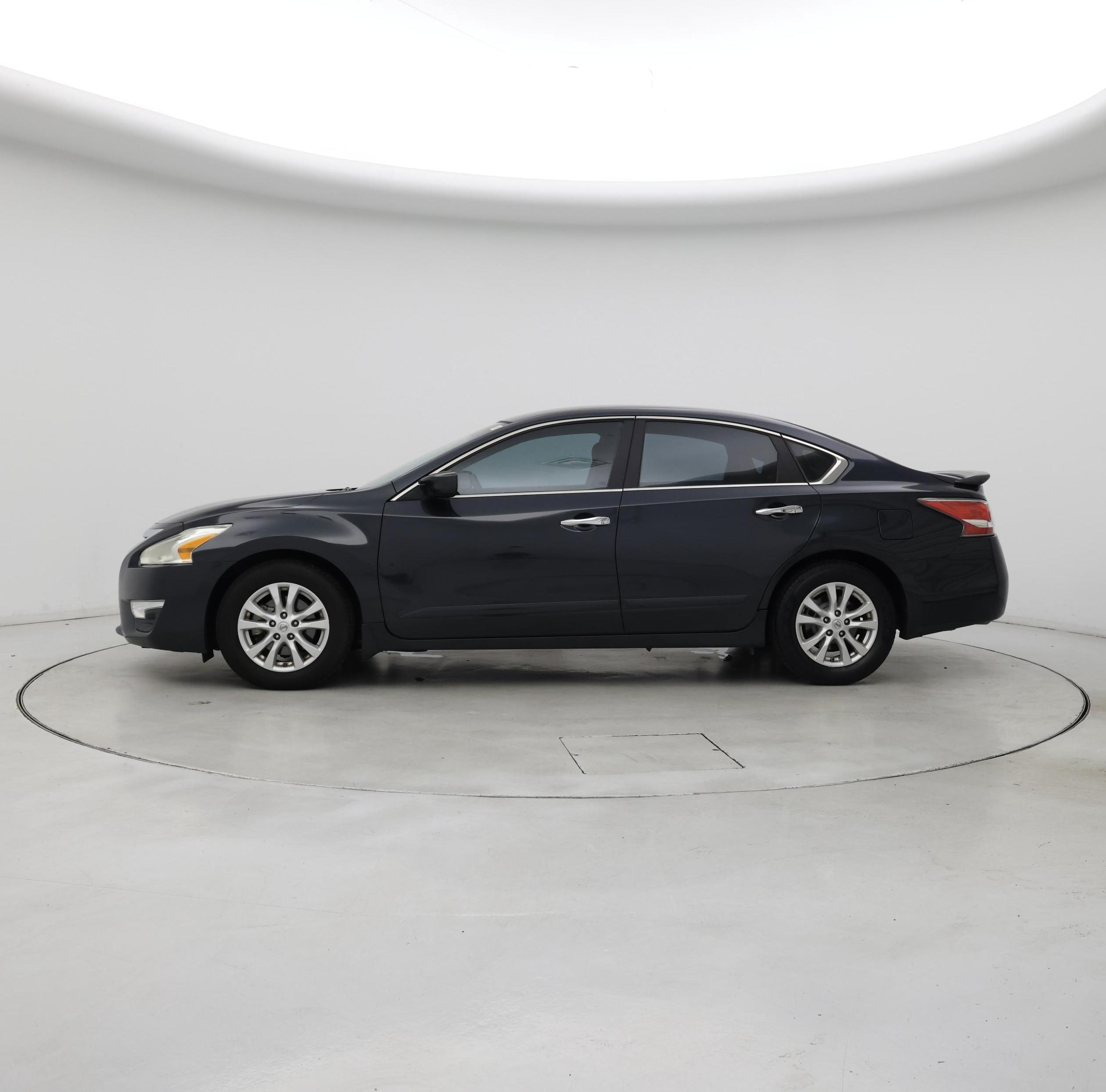 Thumbnail: 2014 Nissan Altima - 3