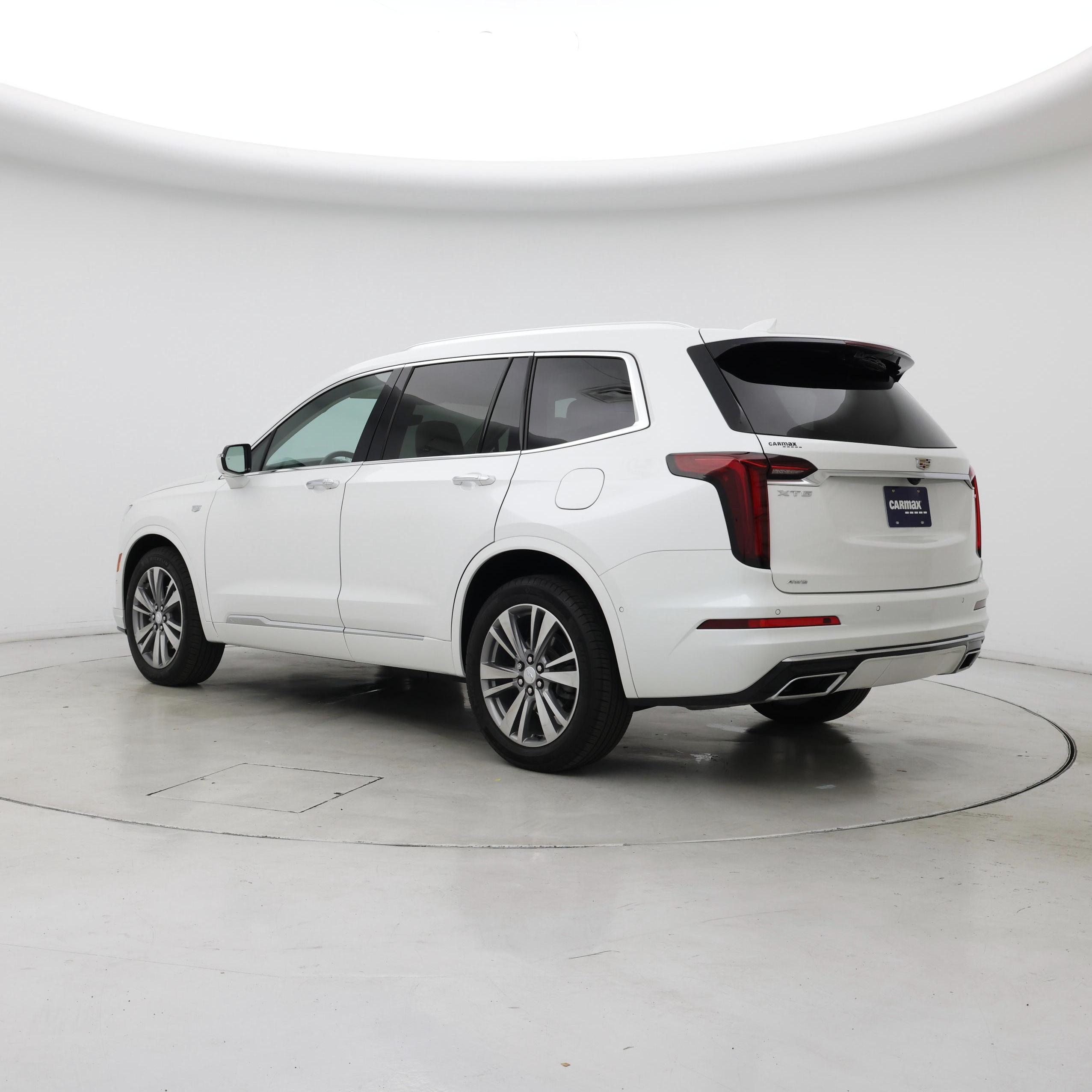 Thumbnail: 2021 Cadillac XT6 - 2