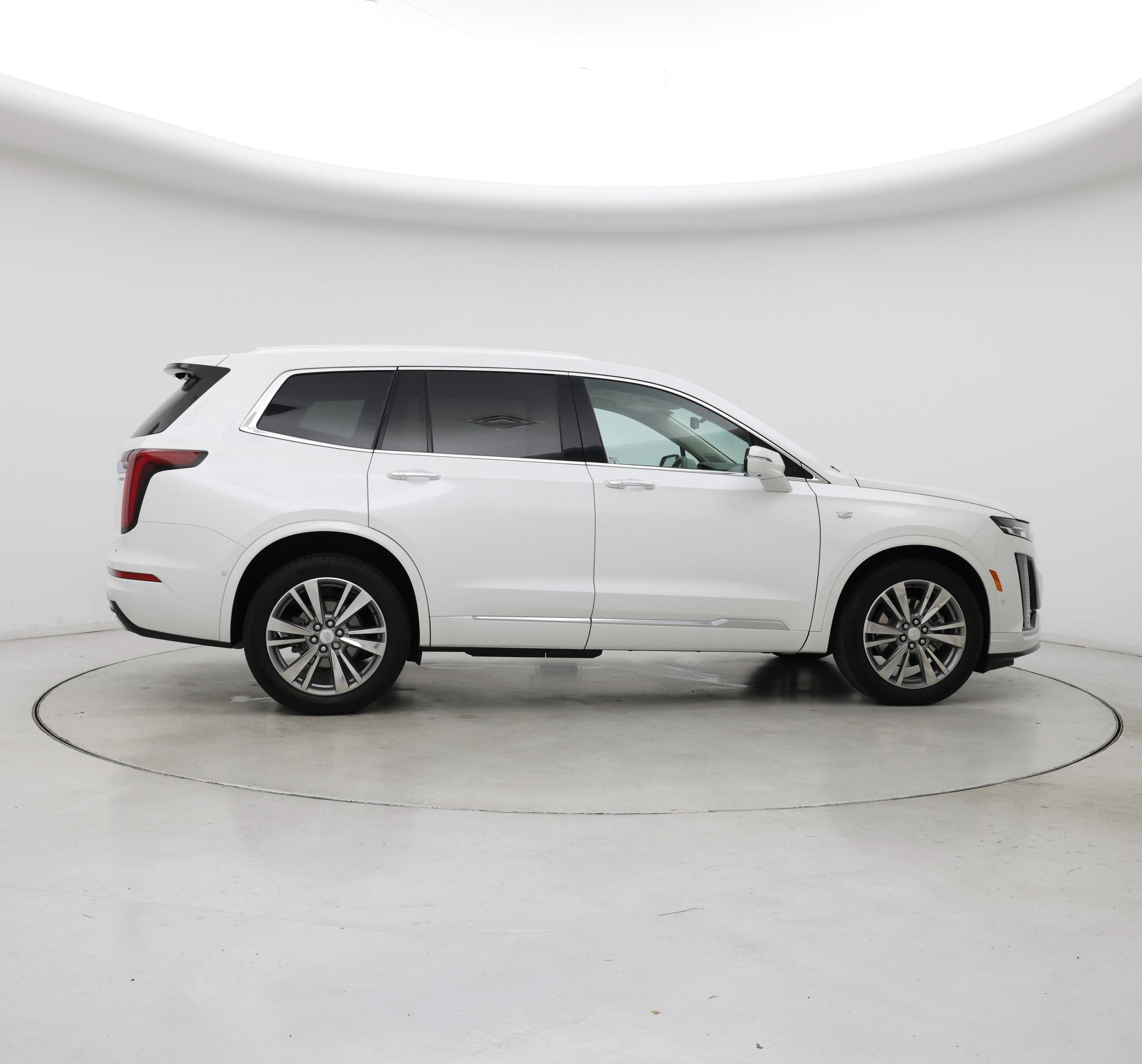 Thumbnail: 2021 Cadillac XT6 - 7
