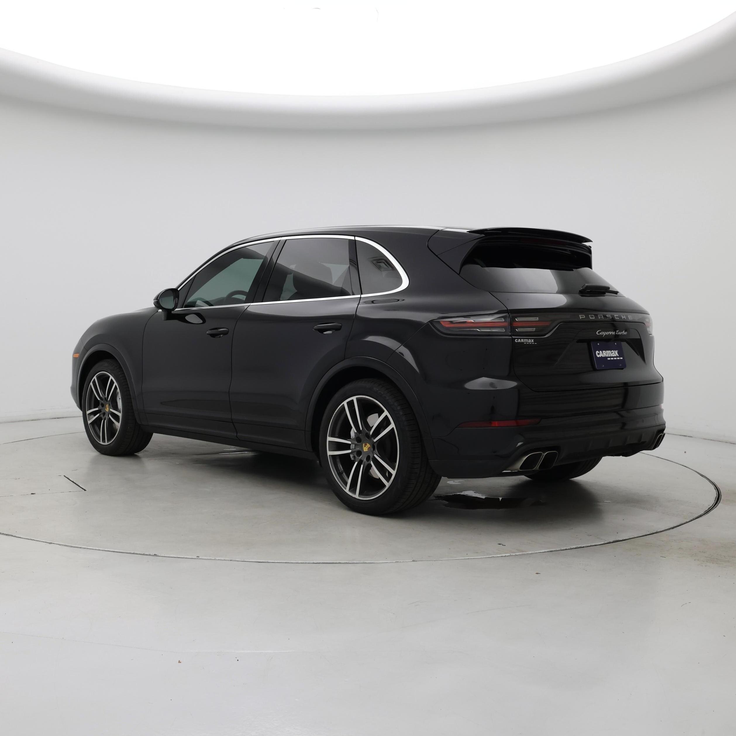 Thumbnail: 2019 Porsche Cayenne - 2