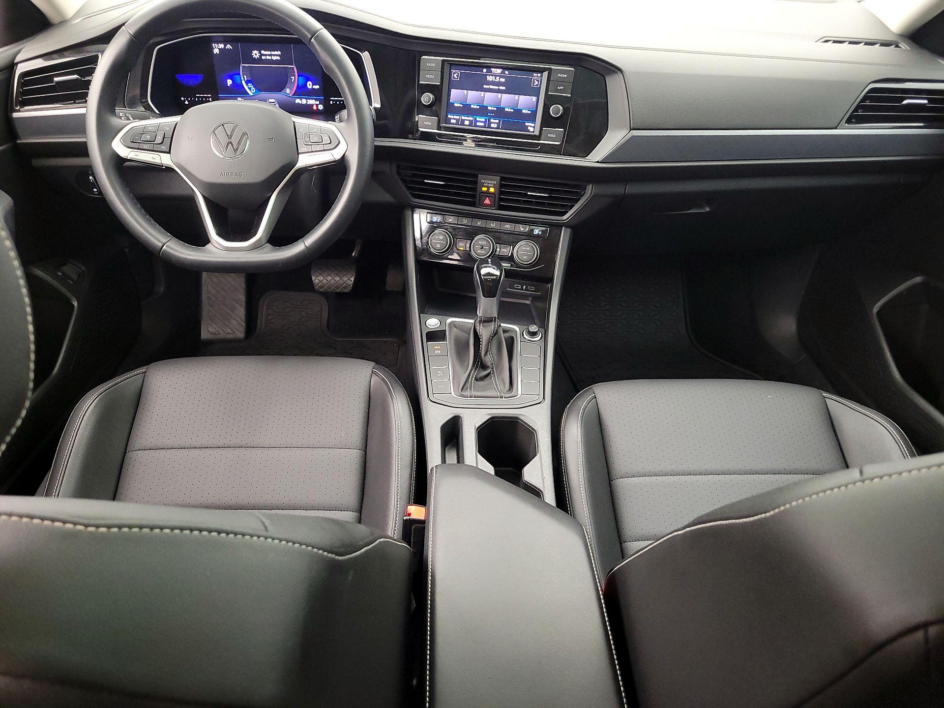 Thumbnail: 2022 Volkswagen Jetta - 9