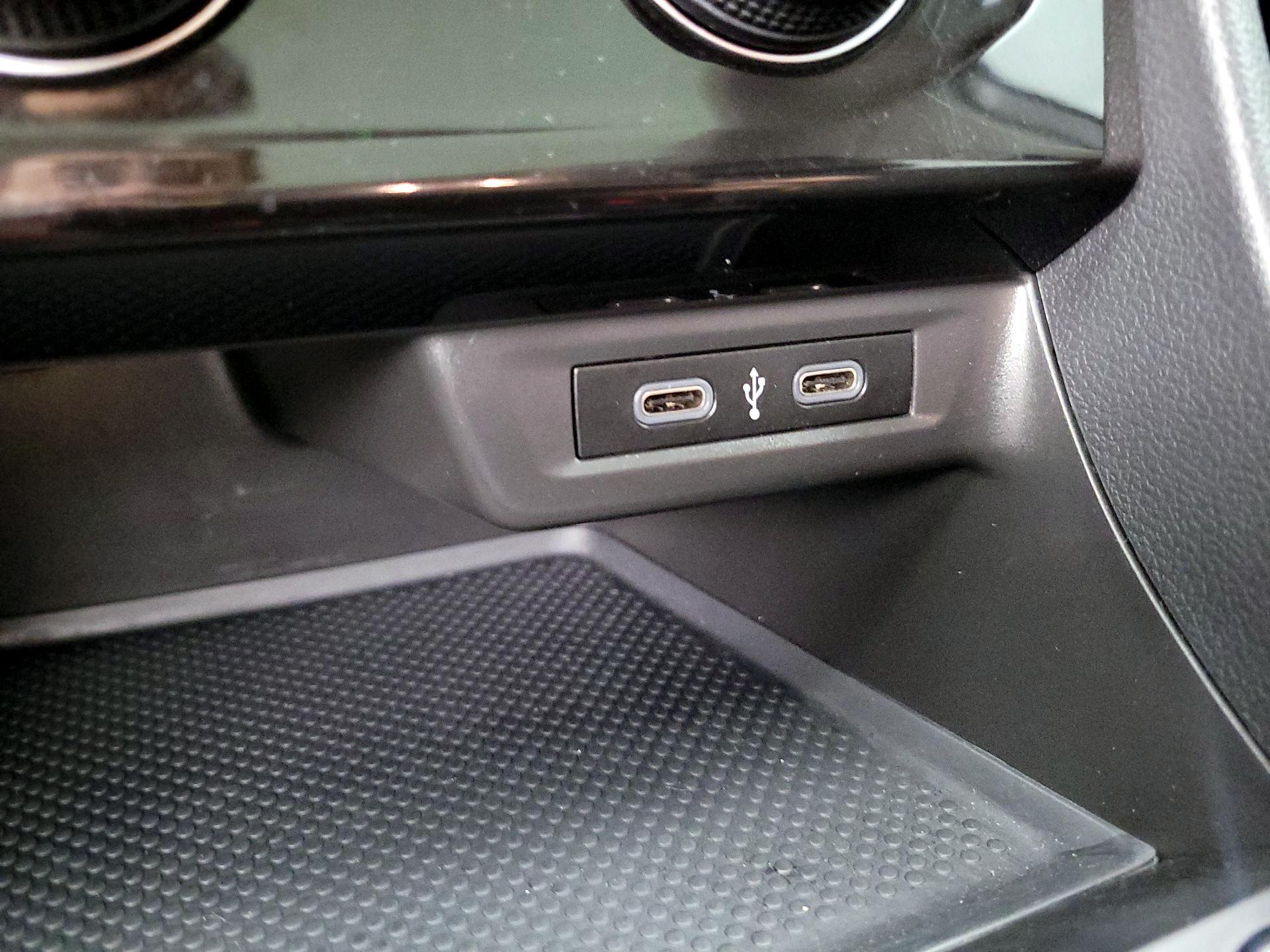 Thumbnail: 2022 Volkswagen Jetta - 18