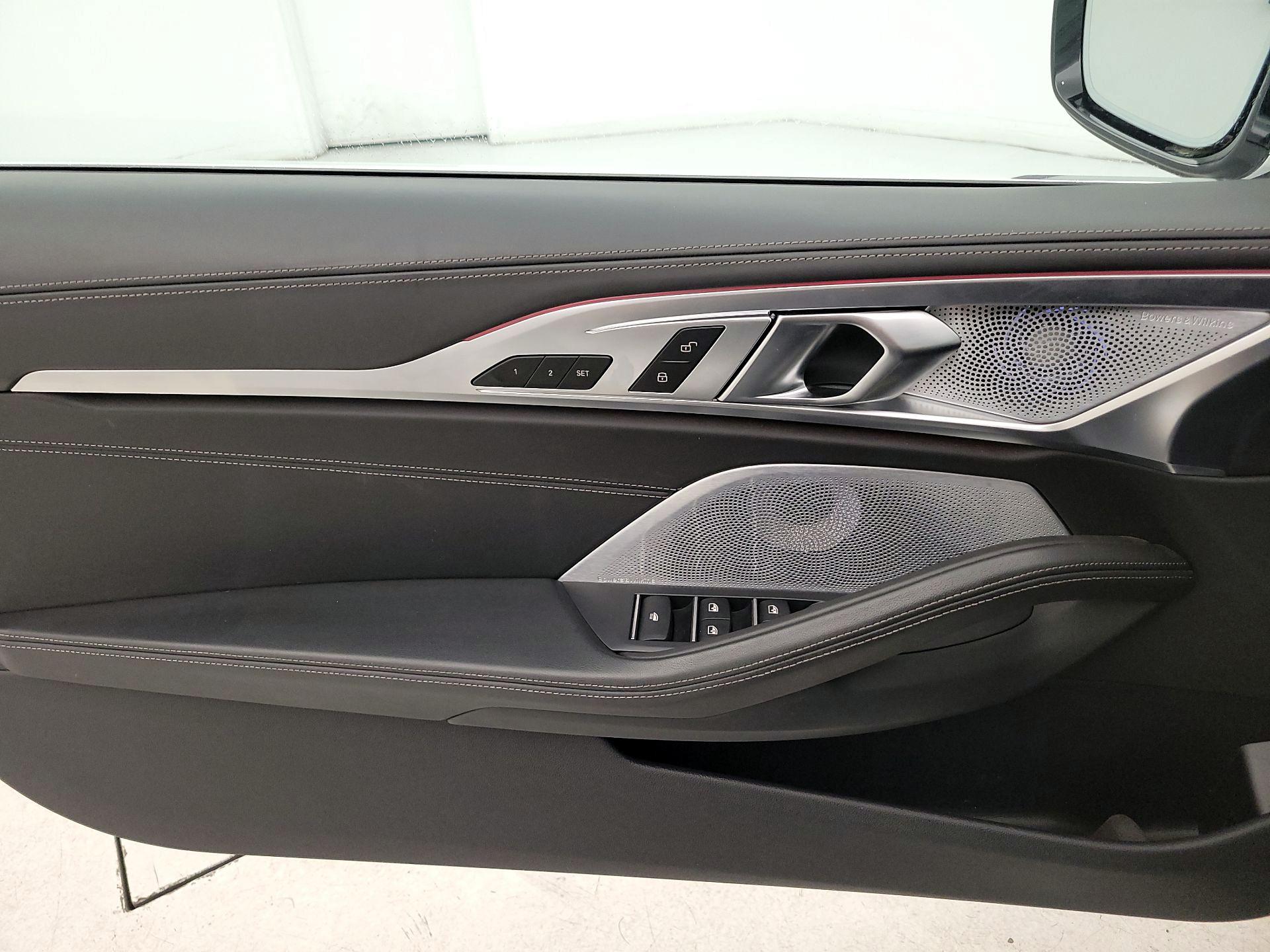 Thumbnail: 2019 BMW 8 Series - 12