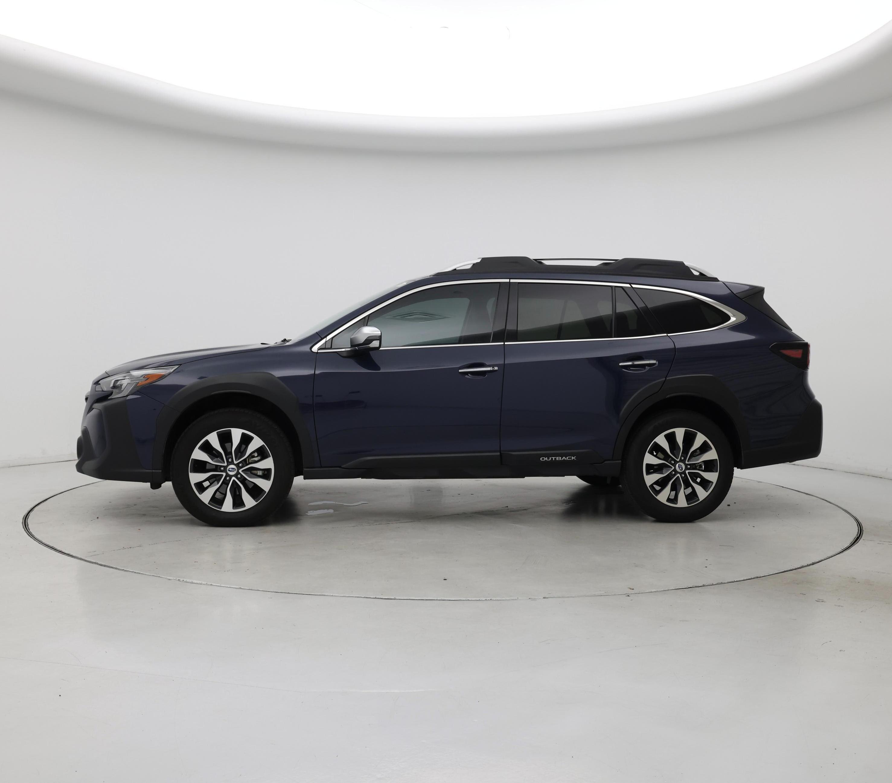 Thumbnail: 2023 Subaru Outback - 3