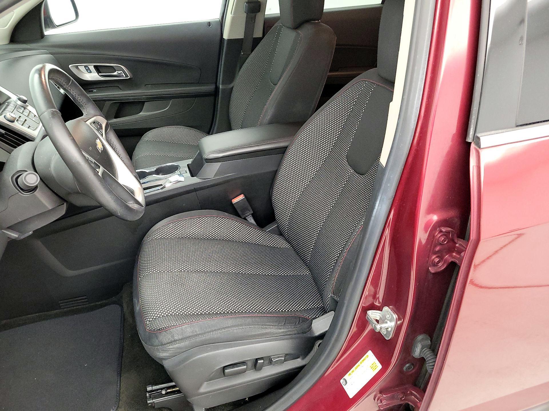 Thumbnail: 2016 Chevrolet Equinox - 11