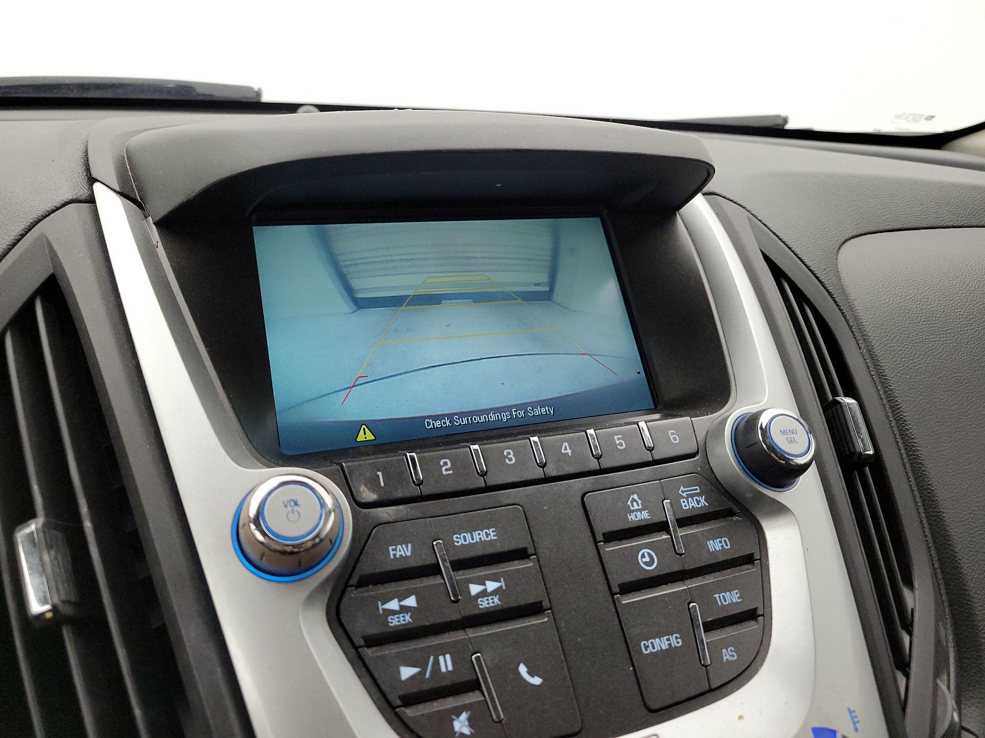 Thumbnail: 2016 Chevrolet Equinox - 13
