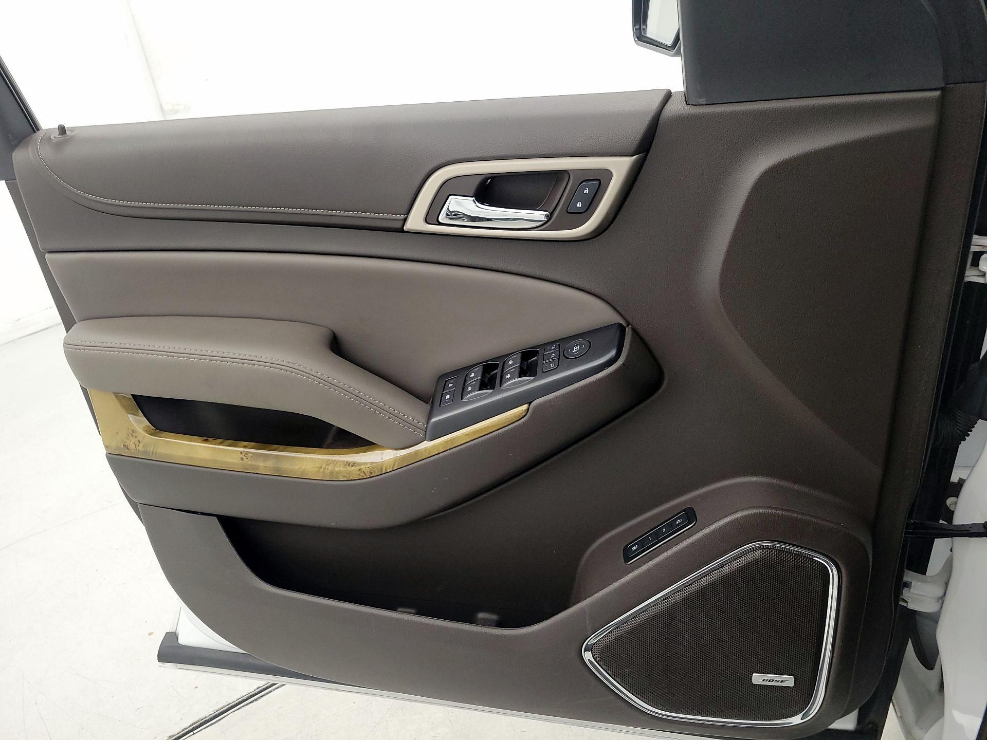 Thumbnail: 2017 GMC Yukon XL - 12