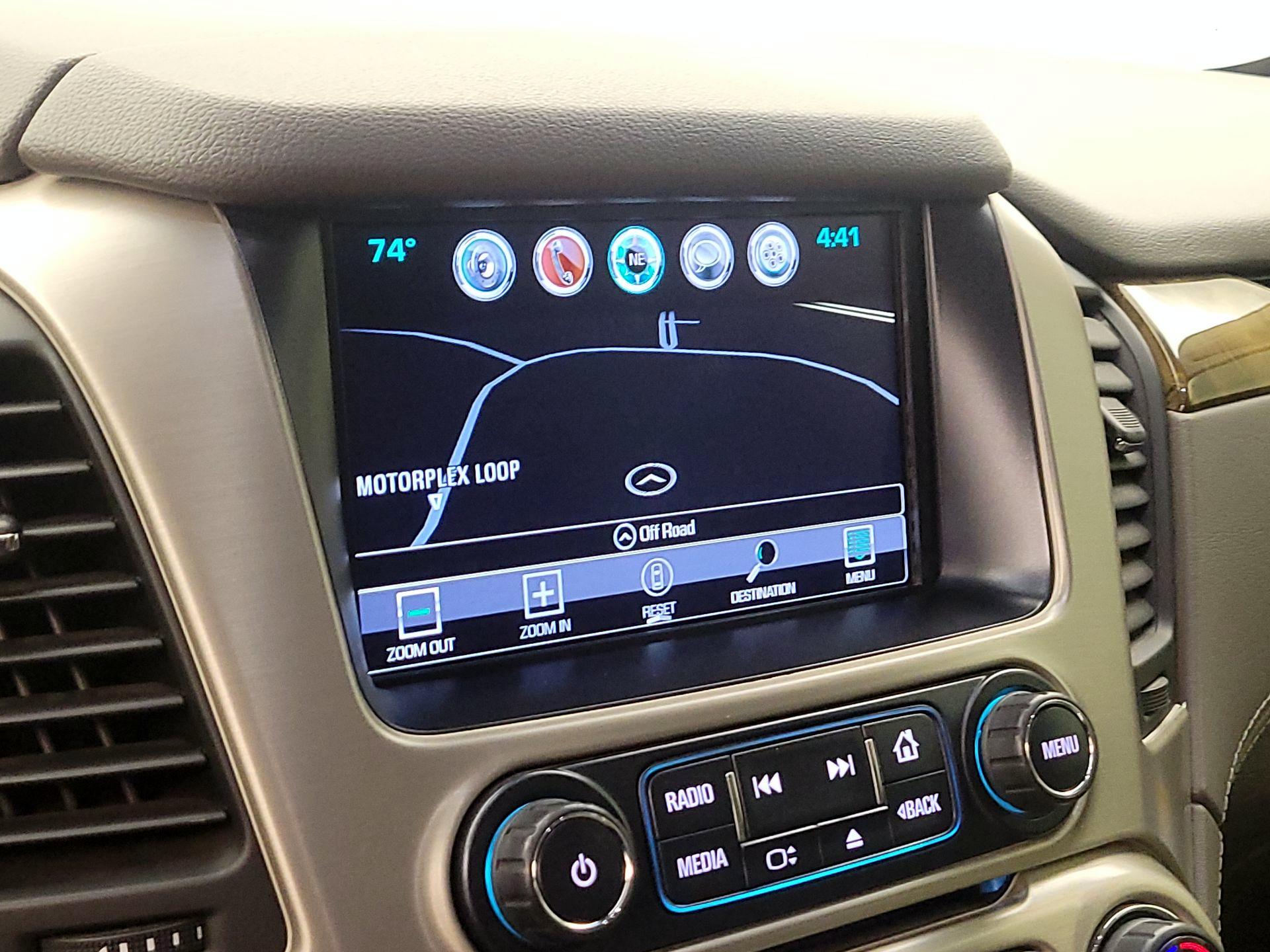 Thumbnail: 2017 GMC Yukon XL - 14