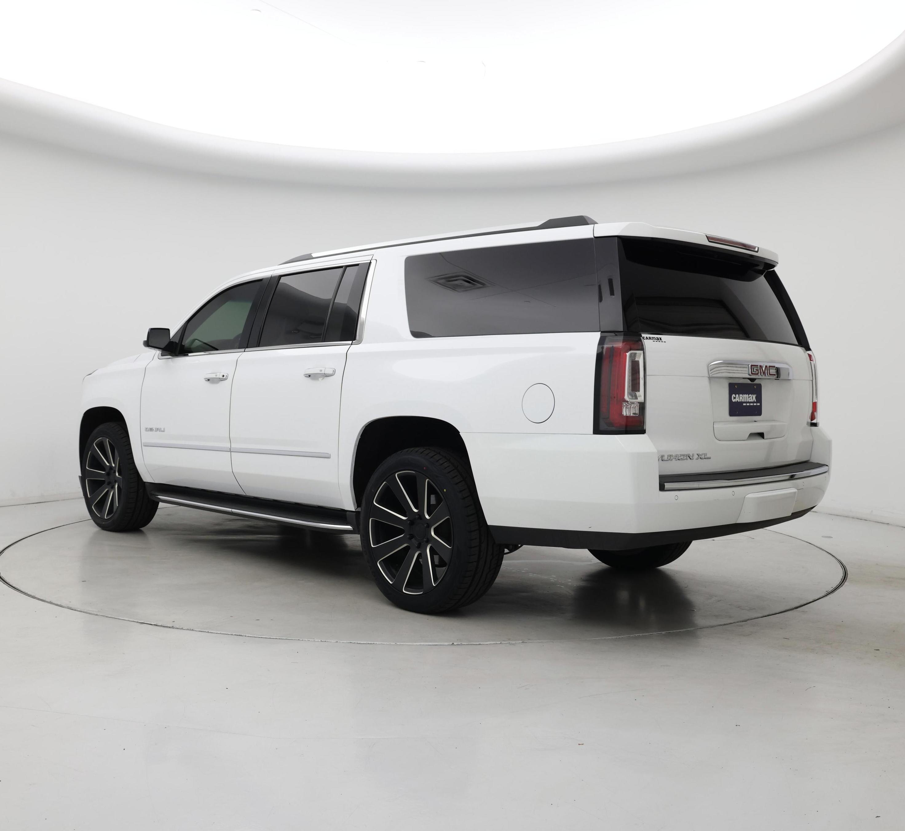 Thumbnail: 2017 GMC Yukon XL - 2