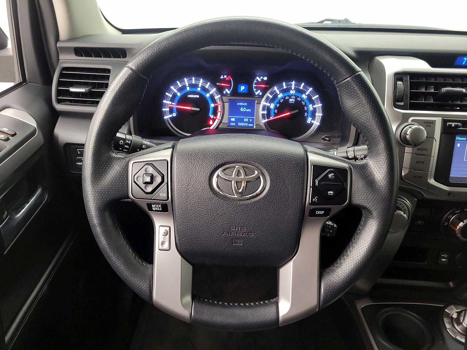 Thumbnail: 2015 Toyota 4Runner - 10