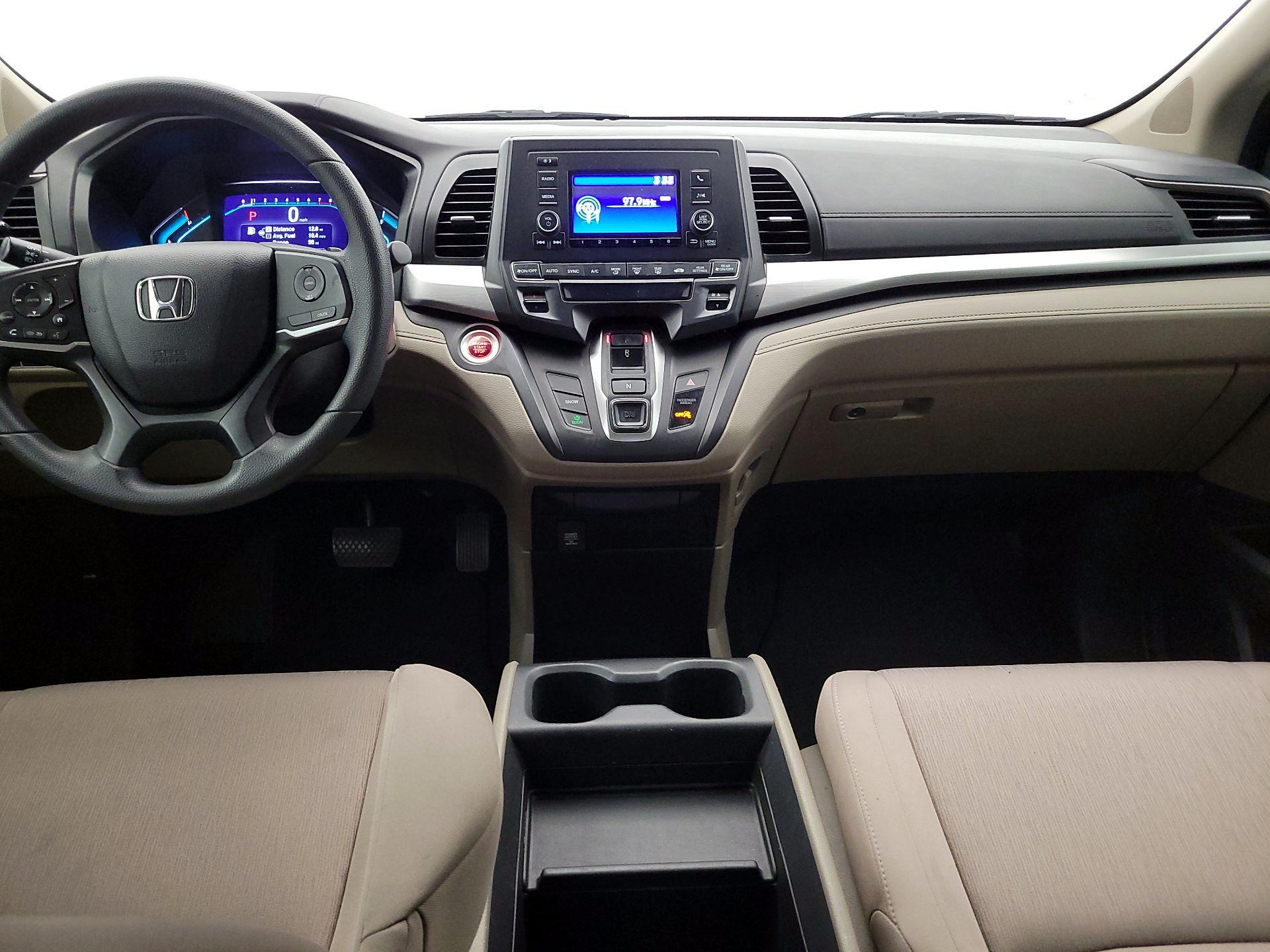 Thumbnail: 2018 Honda Odyssey - 9
