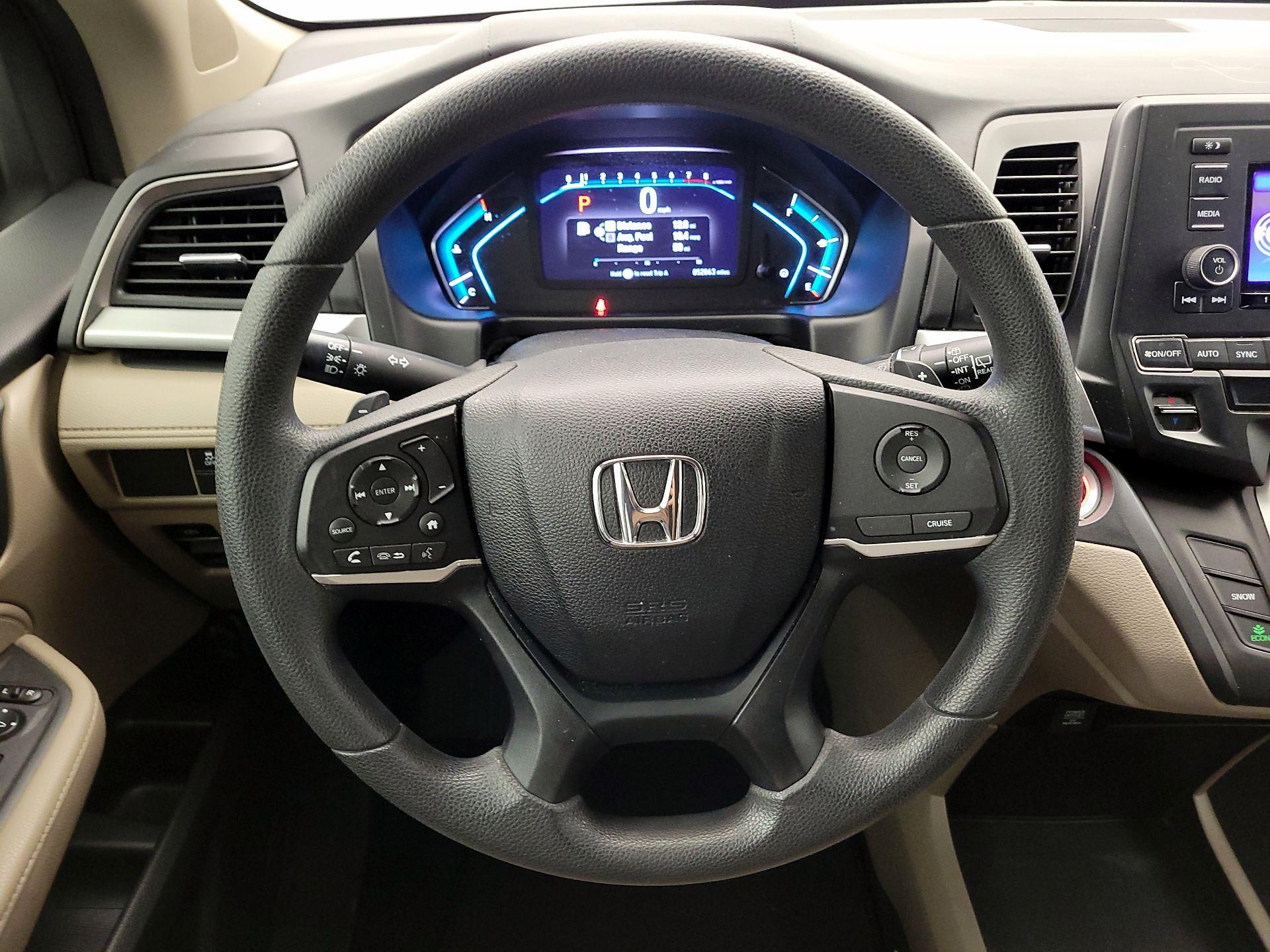 Thumbnail: 2018 Honda Odyssey - 10