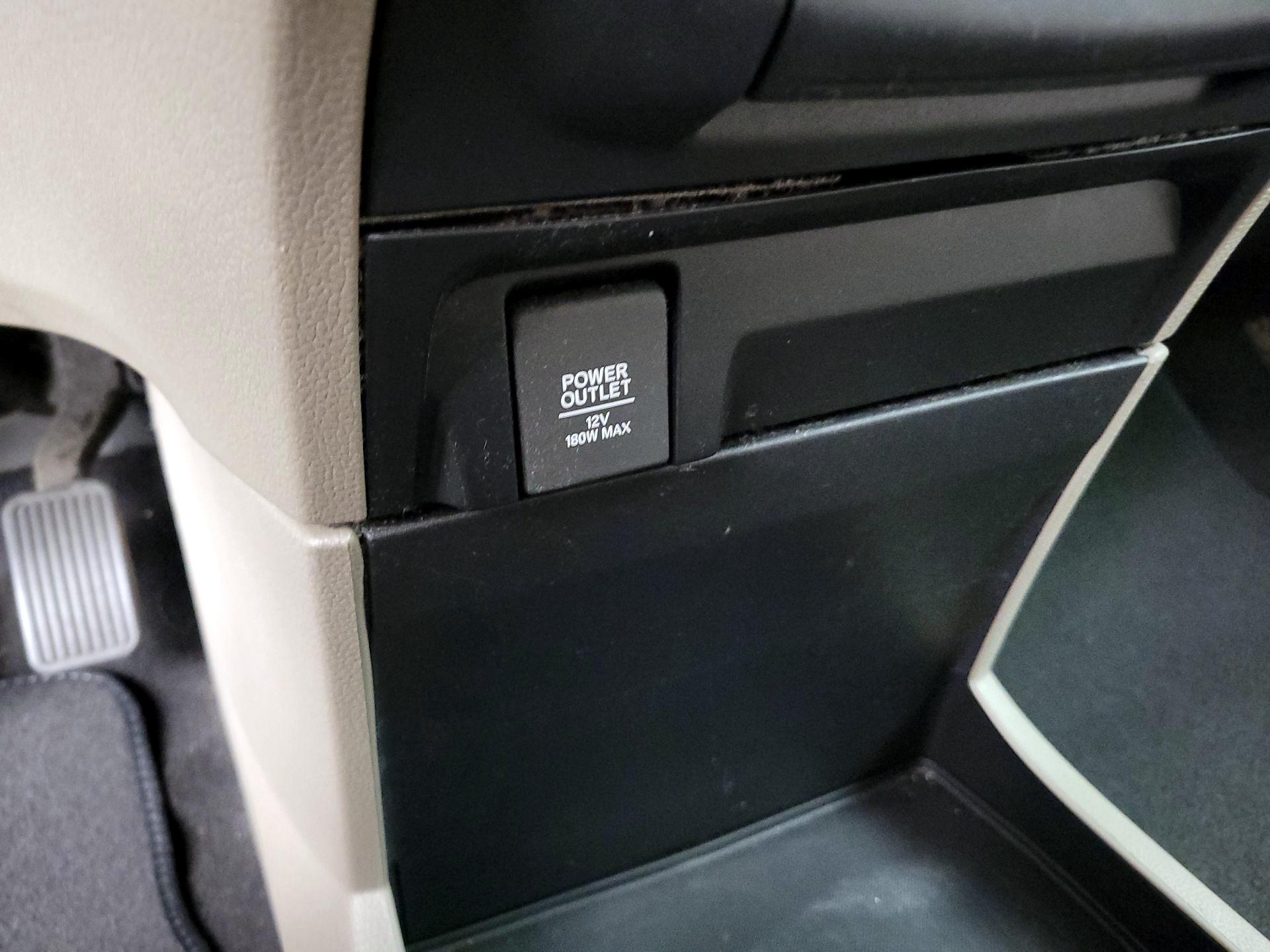 Thumbnail: 2018 Honda Odyssey - 18