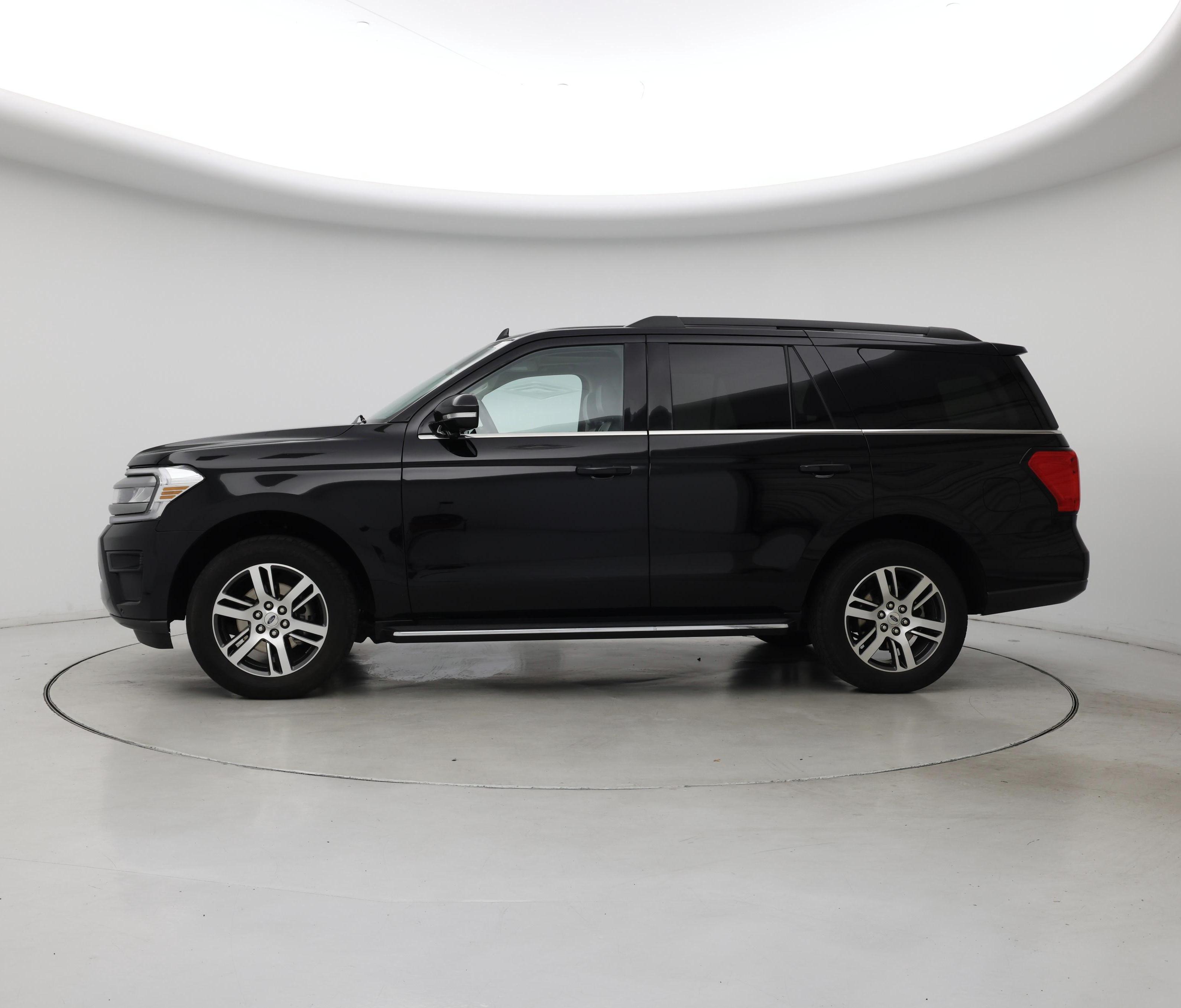 Thumbnail: 2023 Ford Expedition - 3