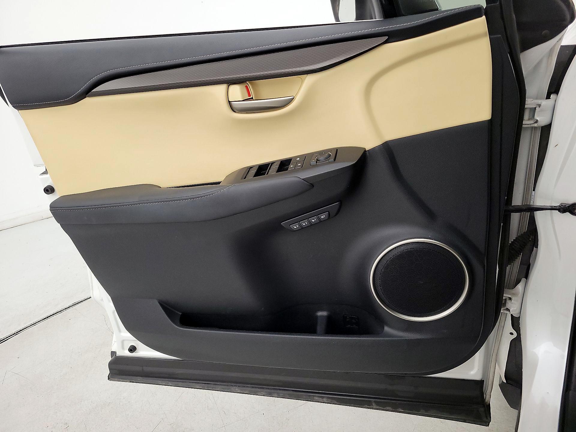 Thumbnail: 2016 Lexus NX - 12