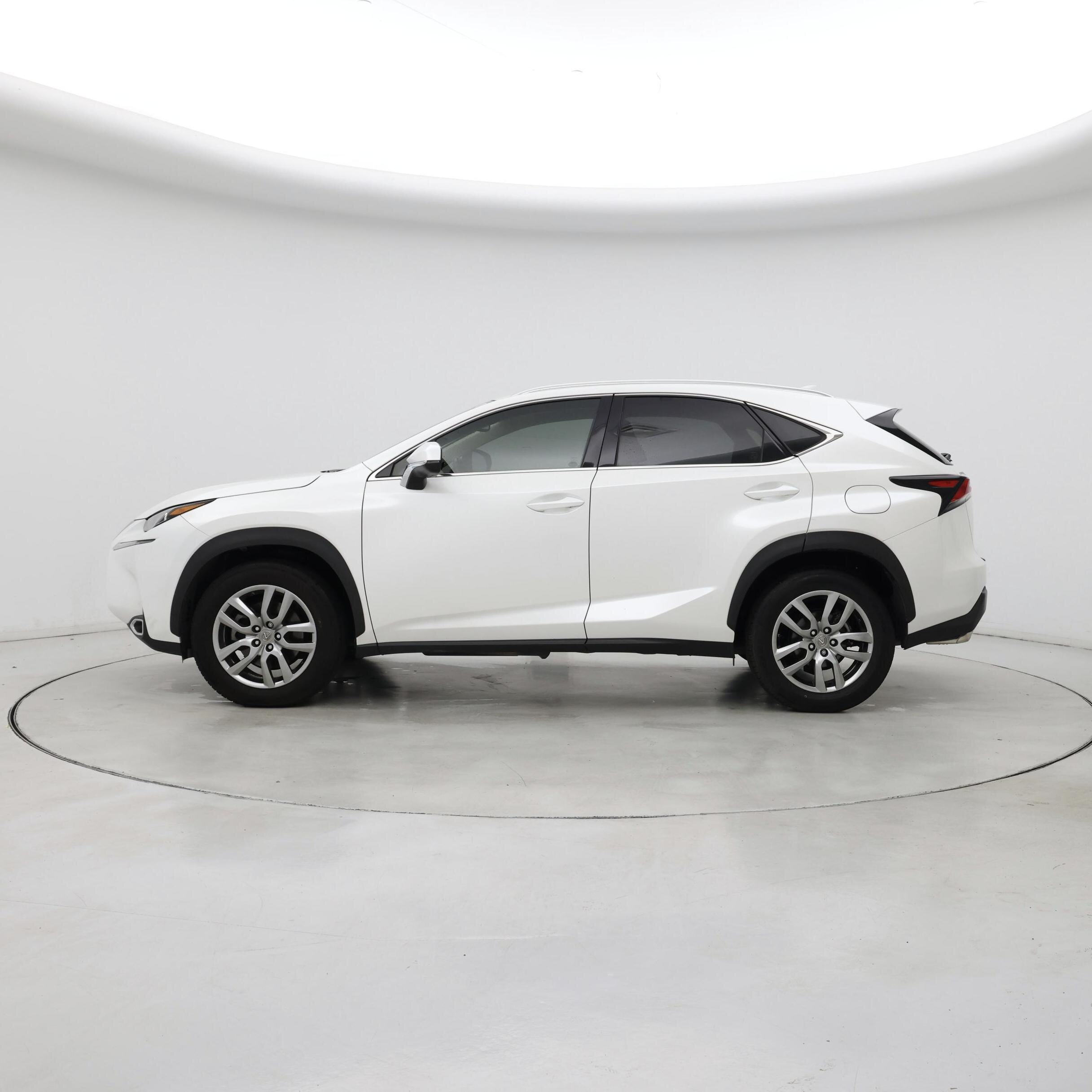 Thumbnail: 2016 Lexus NX - 3