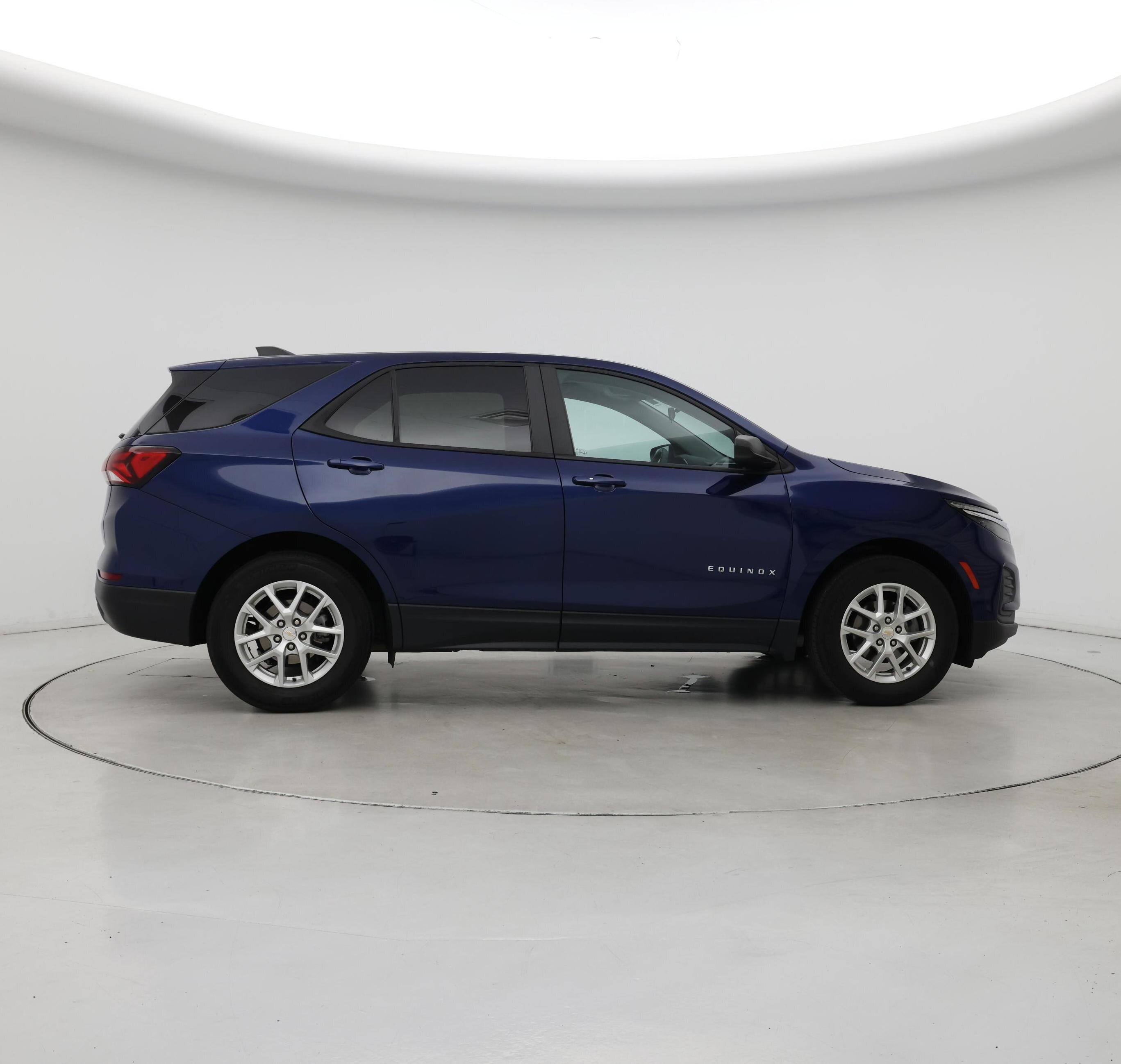 Thumbnail: 2022 Chevrolet Equinox - 7